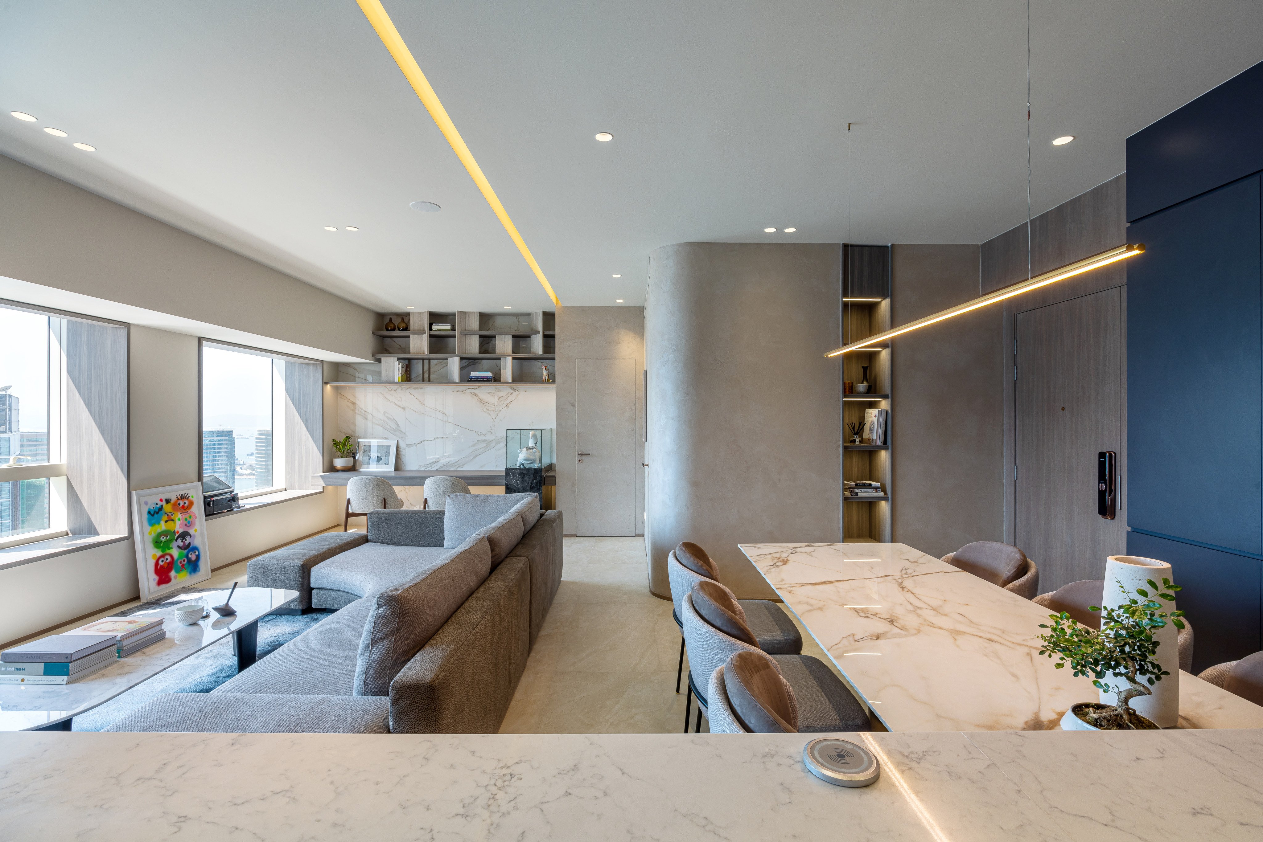 A couple looking to replicate their New York apartment in Hong Kong found a Tsim Sha Tsui flat offering similar views, and asked an interior designer to help them make it feel like home. Photo: Dick L