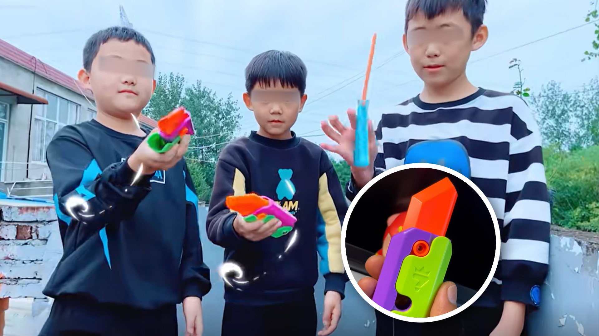 The vividly colourful plastic toy knife, nicknamed “Carrot Knife”, has been selling well online and in stores across China in recent weeks. Photo: SCMP composite/Douyin