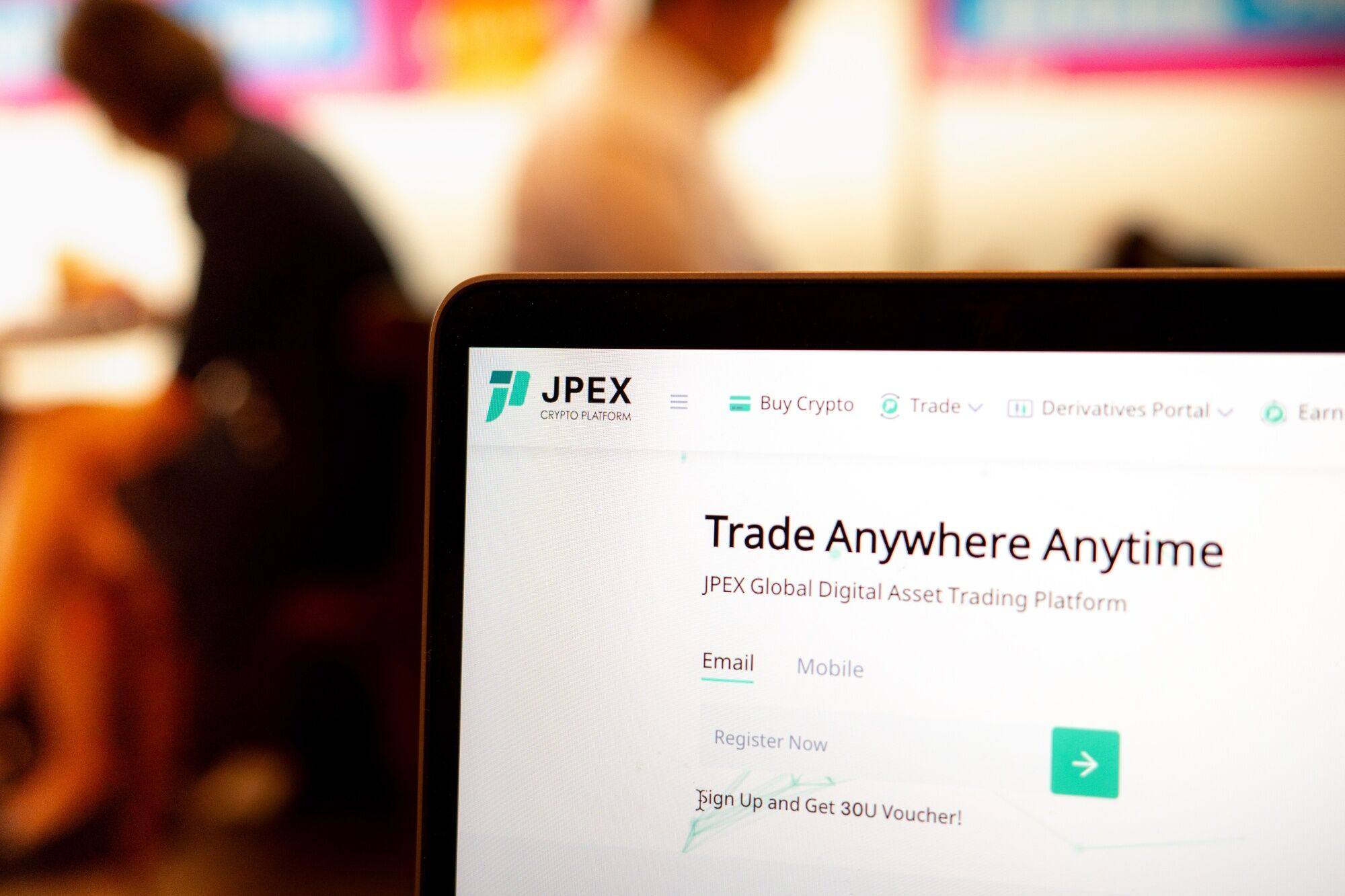 Cryptocurrency platform JPEX imploded last month after Hong Kong’s securities watchdog issued a public warning that accused the enterprise of offering “suspicious features” and spreading misleading claims about its licensing status. Photo: Bloomberg