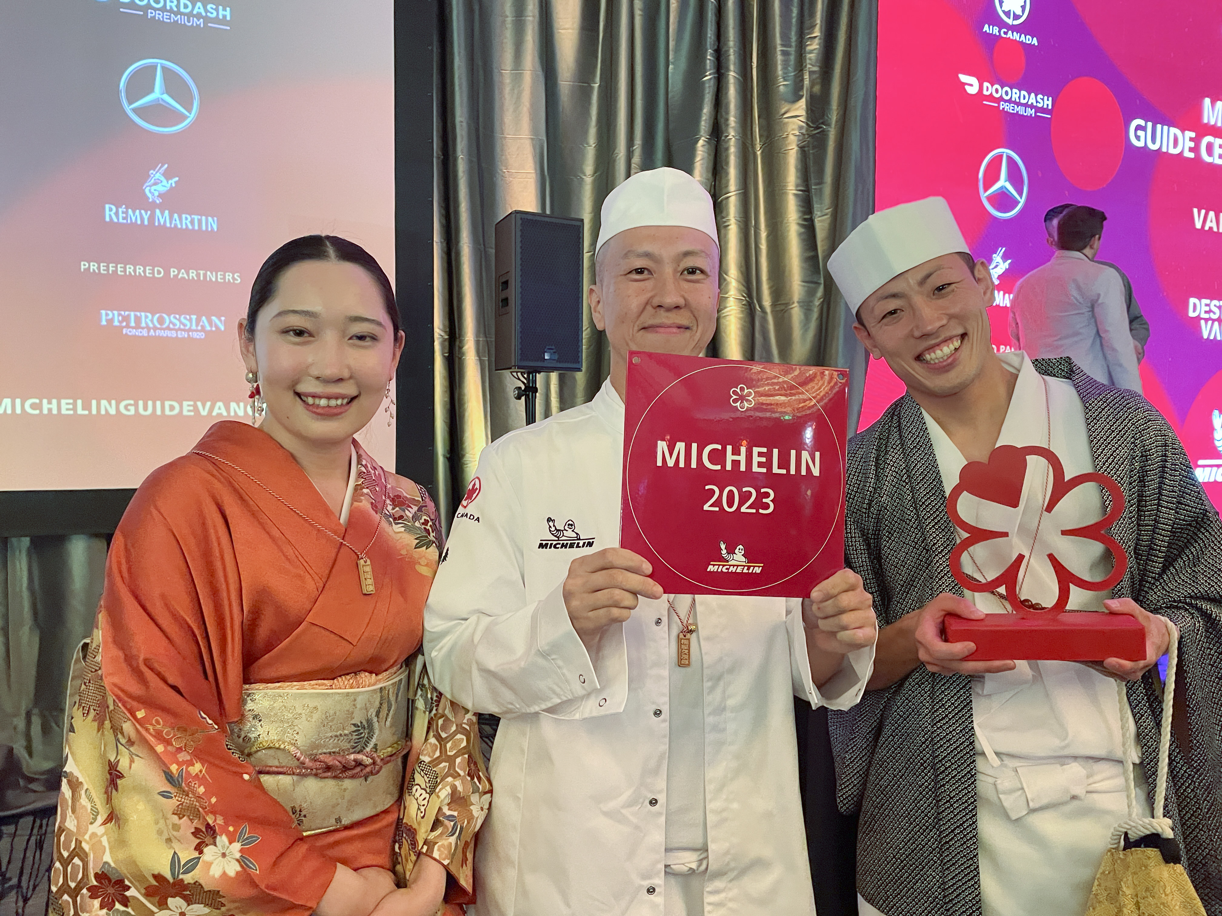 Okeya Kyujiro’s executive chef Yuki Anai (centre) accepts the restaurant’s Michelin star award with other members of the team at the ceremony to announce the Michelin Guide Vancouver 2023. Photo: Bernice Chan