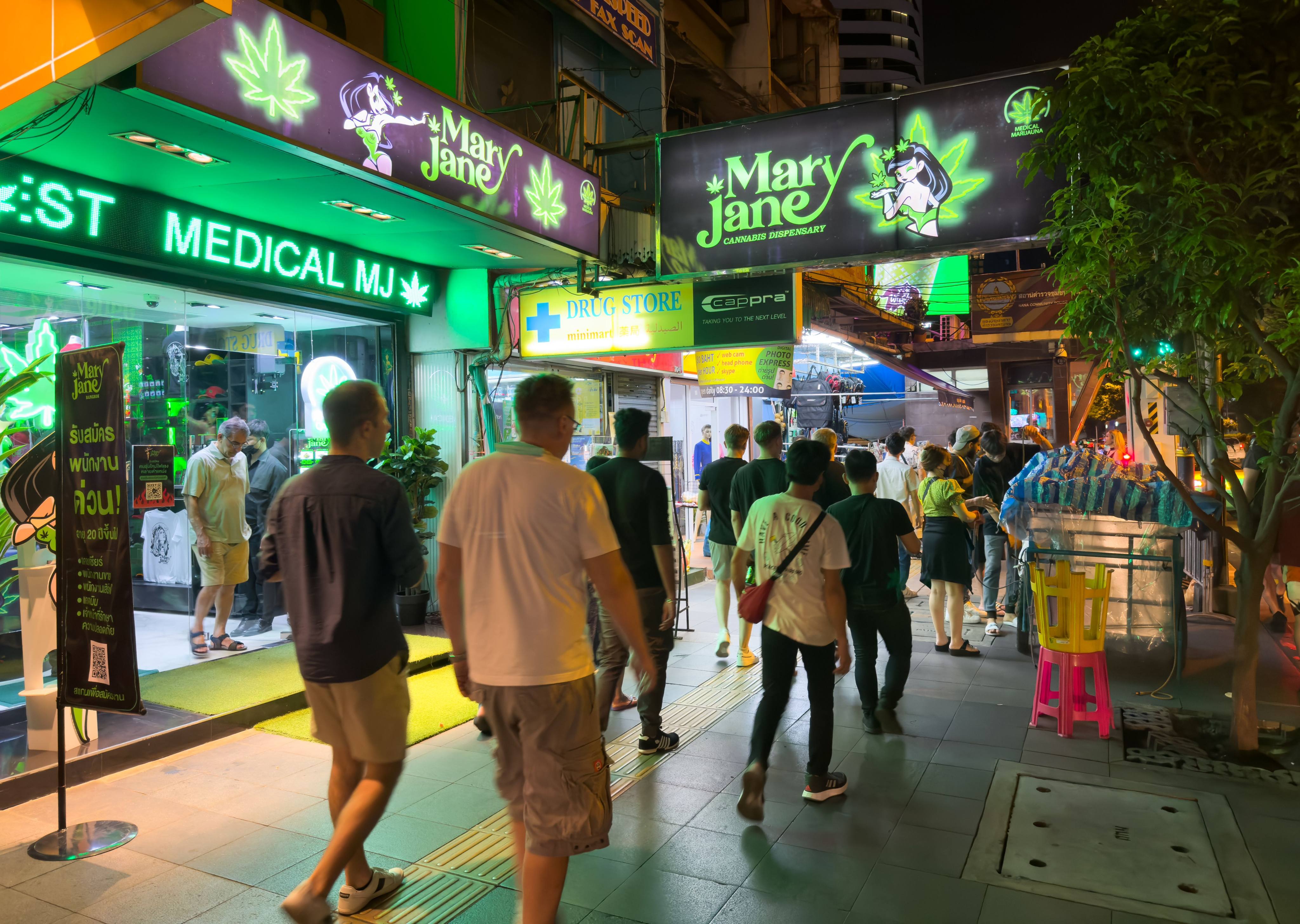Thailand completely legalized the production, sales and consumption of marijuana products in June 2022. Photo: Getty Images