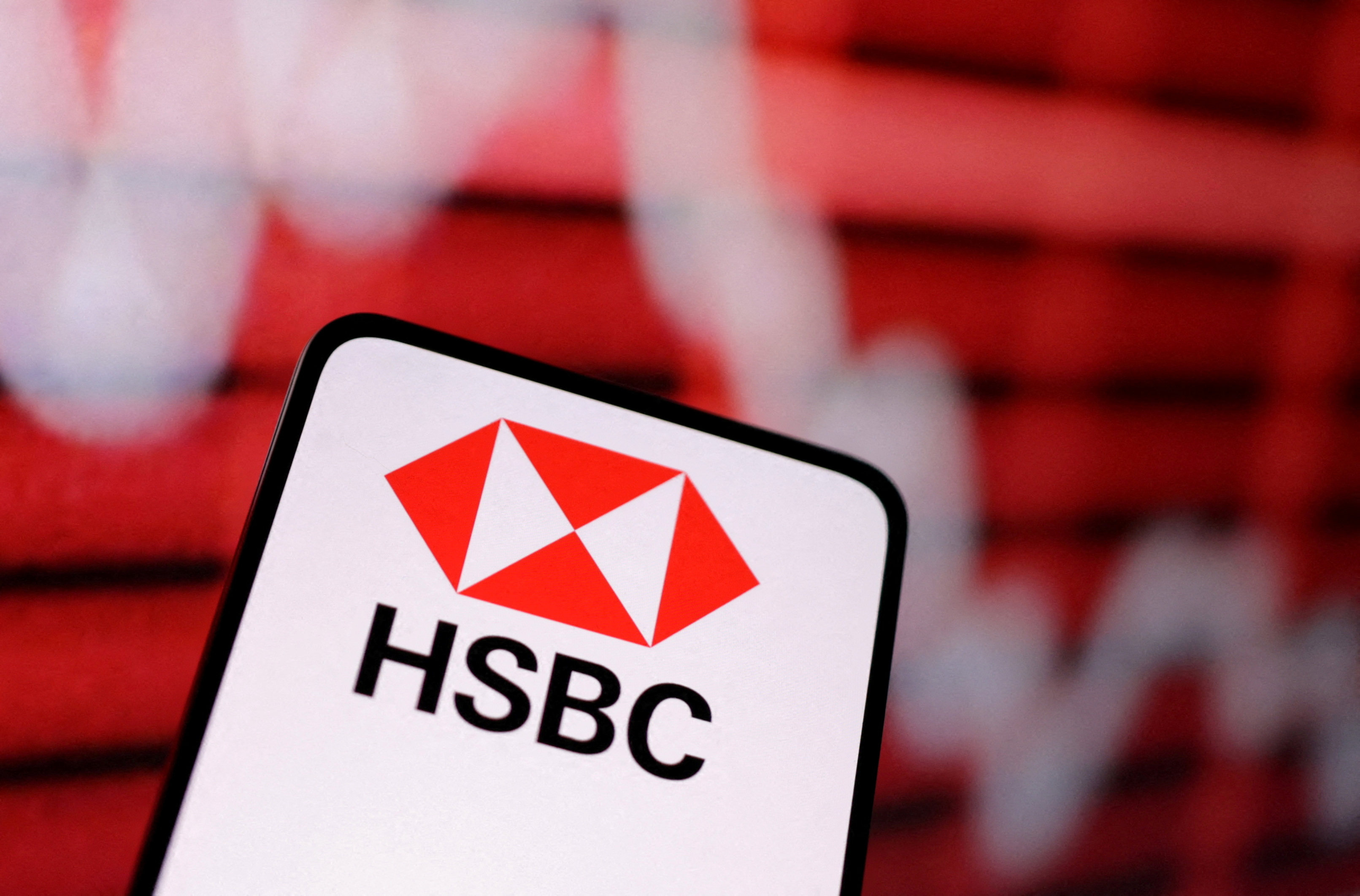 HSBC is expanding its presence in  China’s wealth management segment with the purchase of Citigroup’s retail banking business. Photo: Reuters