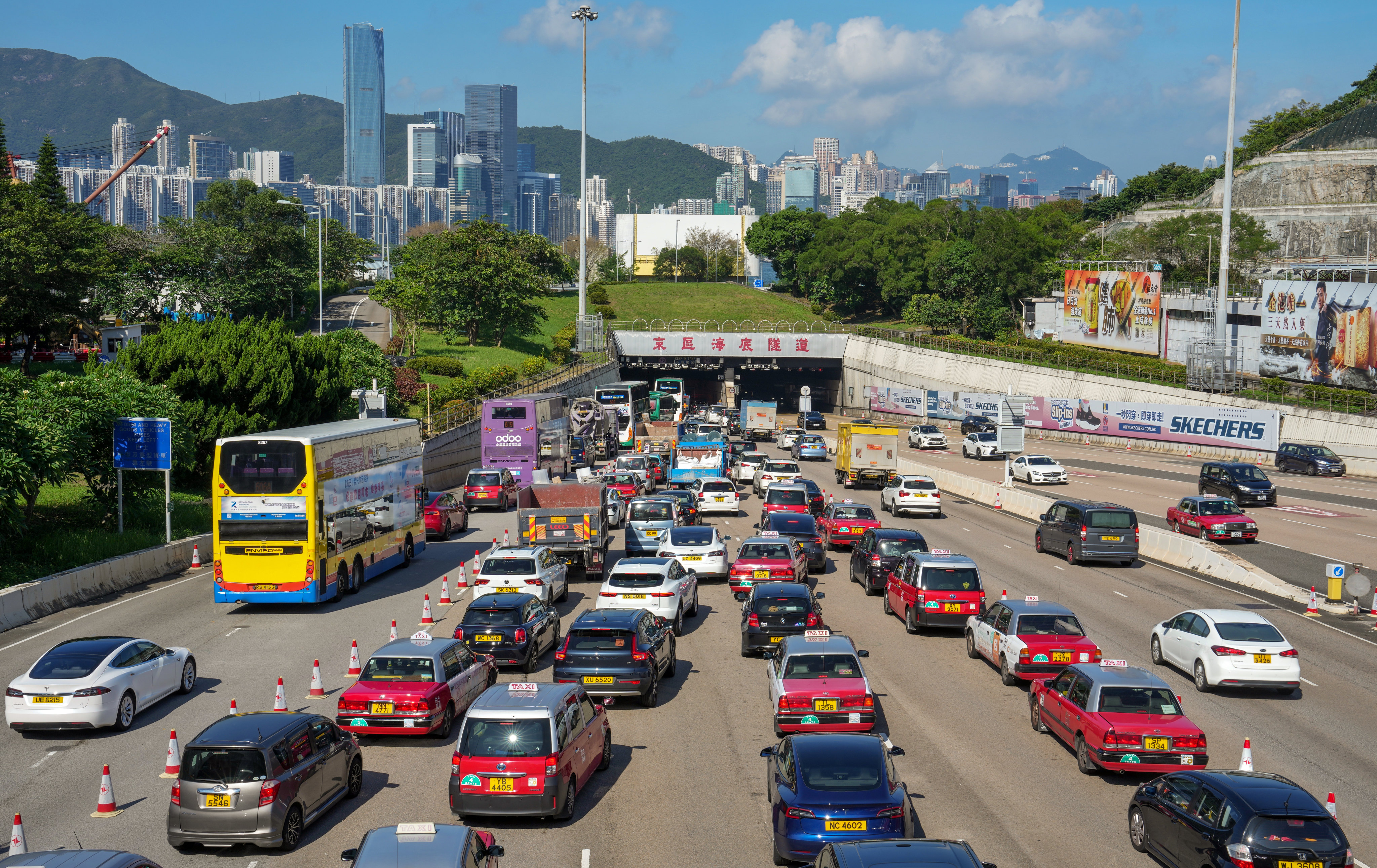 All three tunnels will charge cars HK$30 between 10.15am and 4.30pm and HK$20 between 7pm and 7.30am the following day. Photo: SCMP
