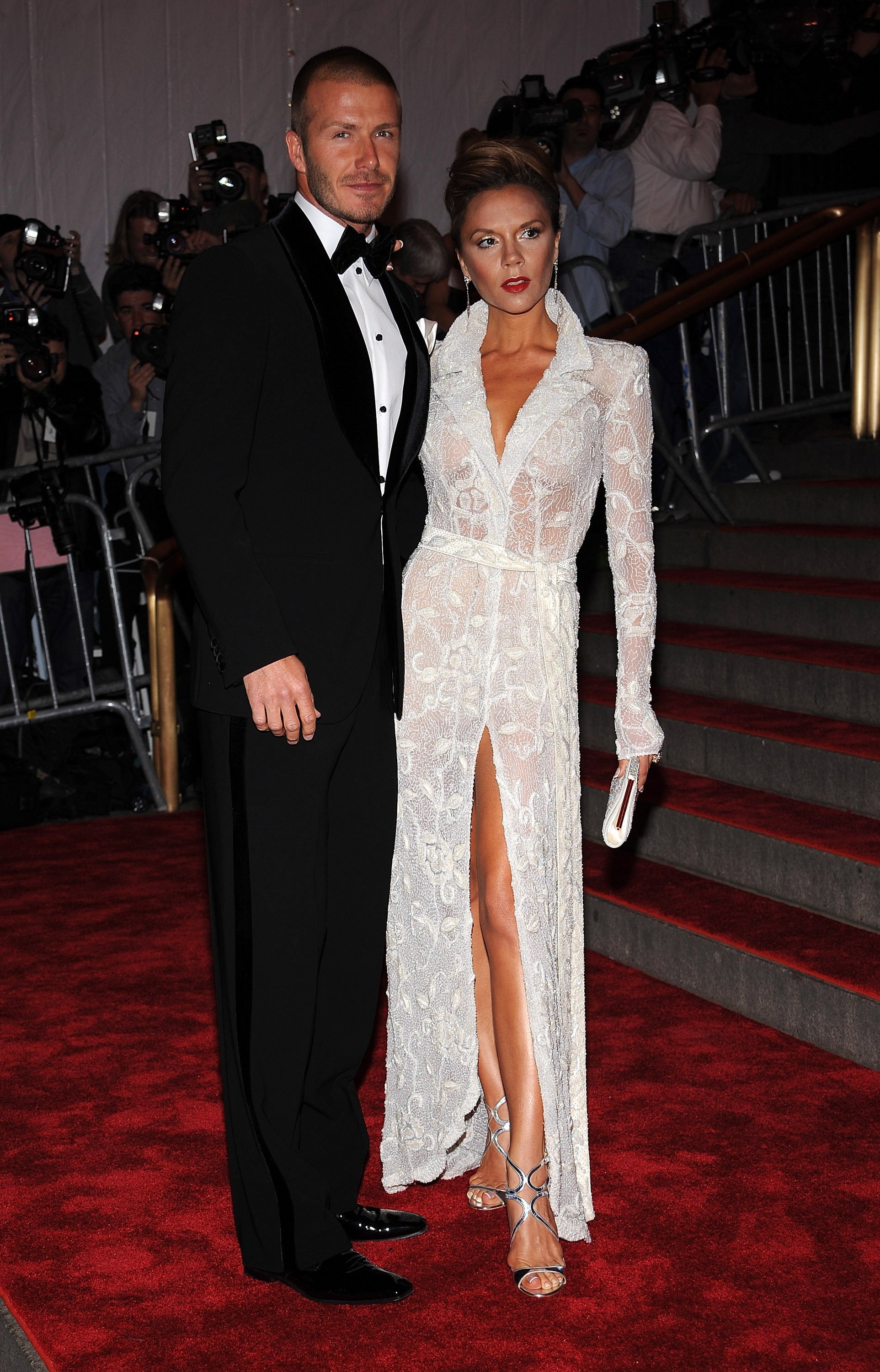 12 of Victoria and David Beckham’s best couple looks ever, from those ...