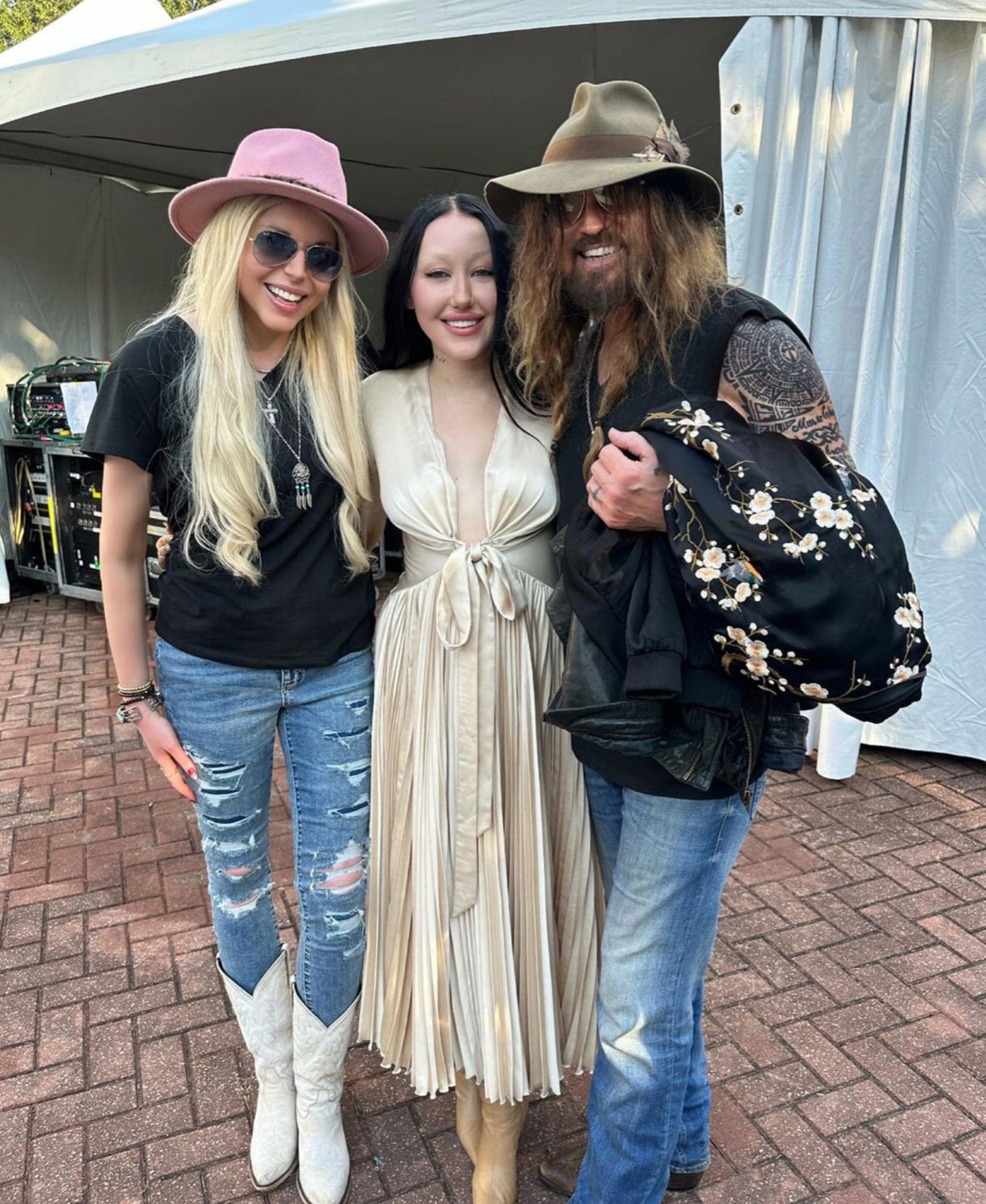 Billy Ray Cyrus Marries Much Younger Fiancée He Met On Hannah