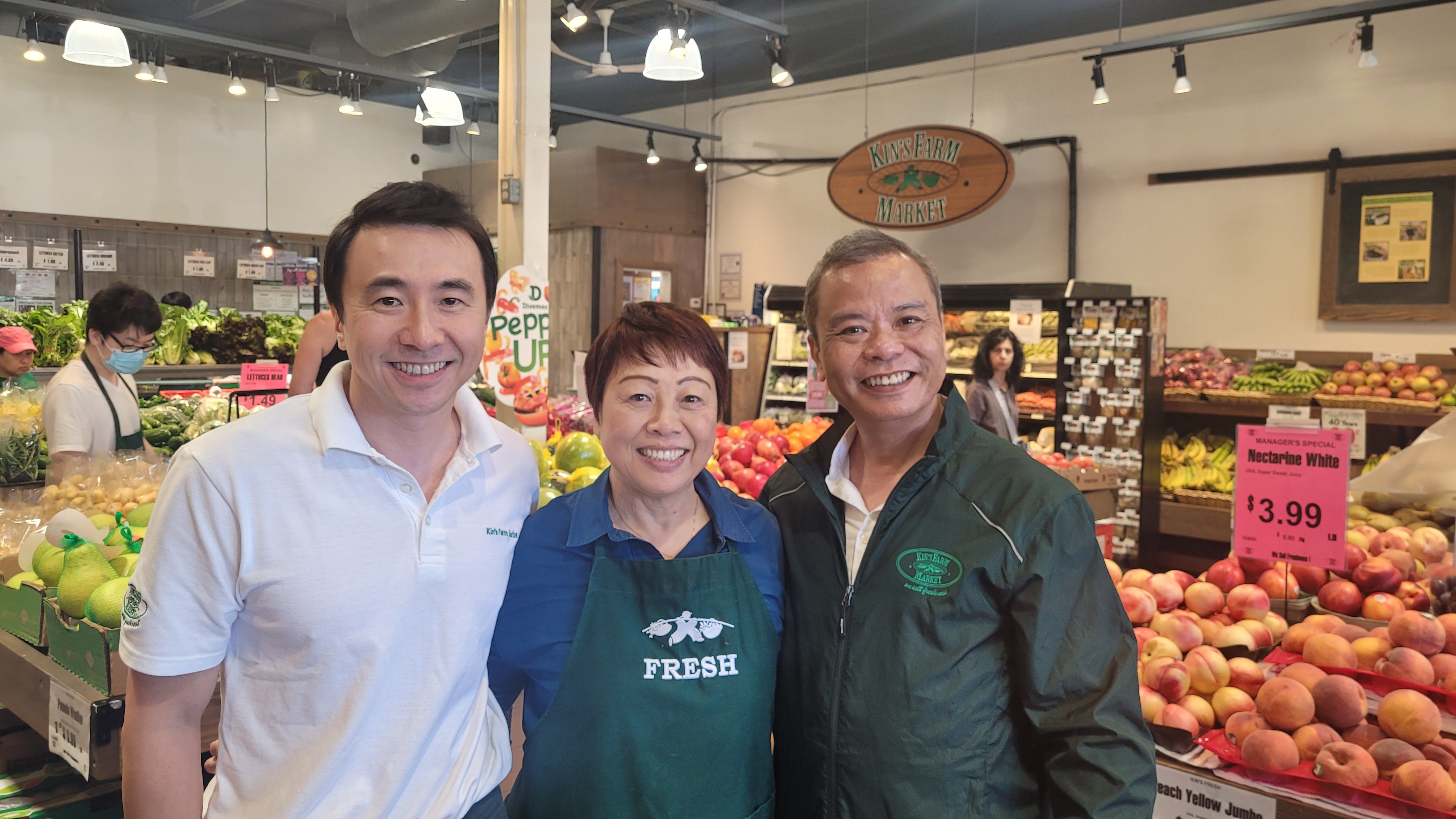 (Left to right) Victor Lau, Queenie Chu and Leung Kin-wah at Kin’s Farm Market. In 1981, with little money or English, Leung’s family left Guangzhou for Vancouver, where they went on to build a fruit and veg empire that has been serving the needs of the local Canadian community for decades. Photo: Kin’s Farm Market