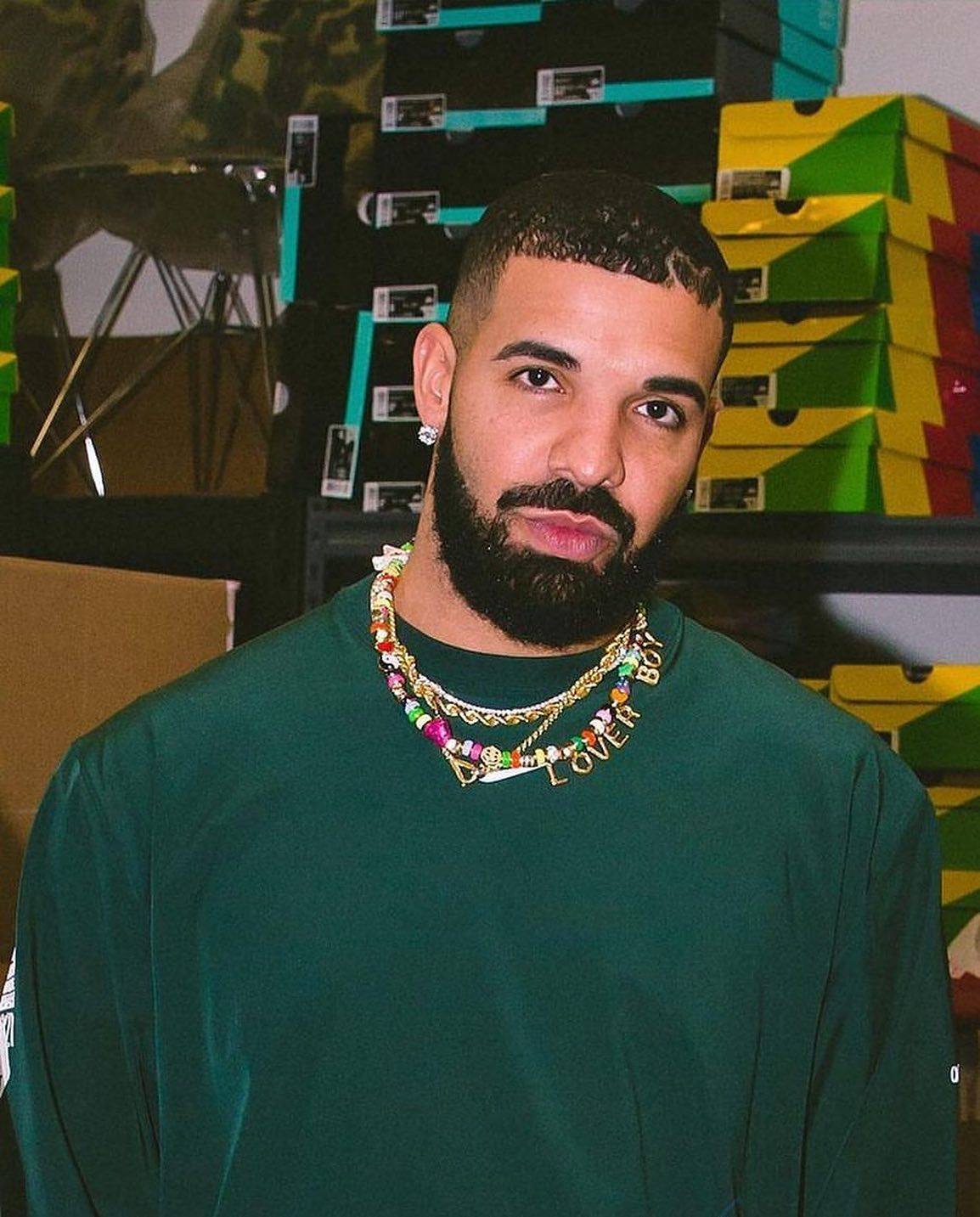 Drake is a Canadian record-breaking rapper. Photo: @drakeofficlal/Instagram