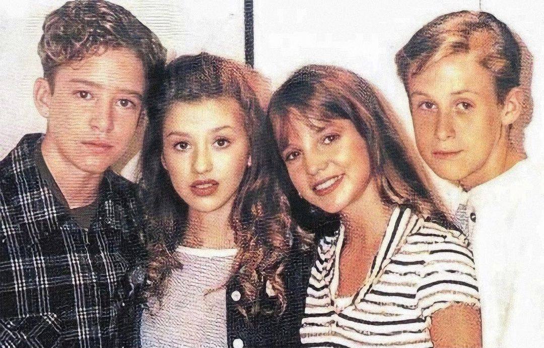 Justin Timberlake, Christina Aguilera, Britney Spears and Ryan Gosling during their Mickey Mouse Club days. Photo: @bringback00s/Instagram