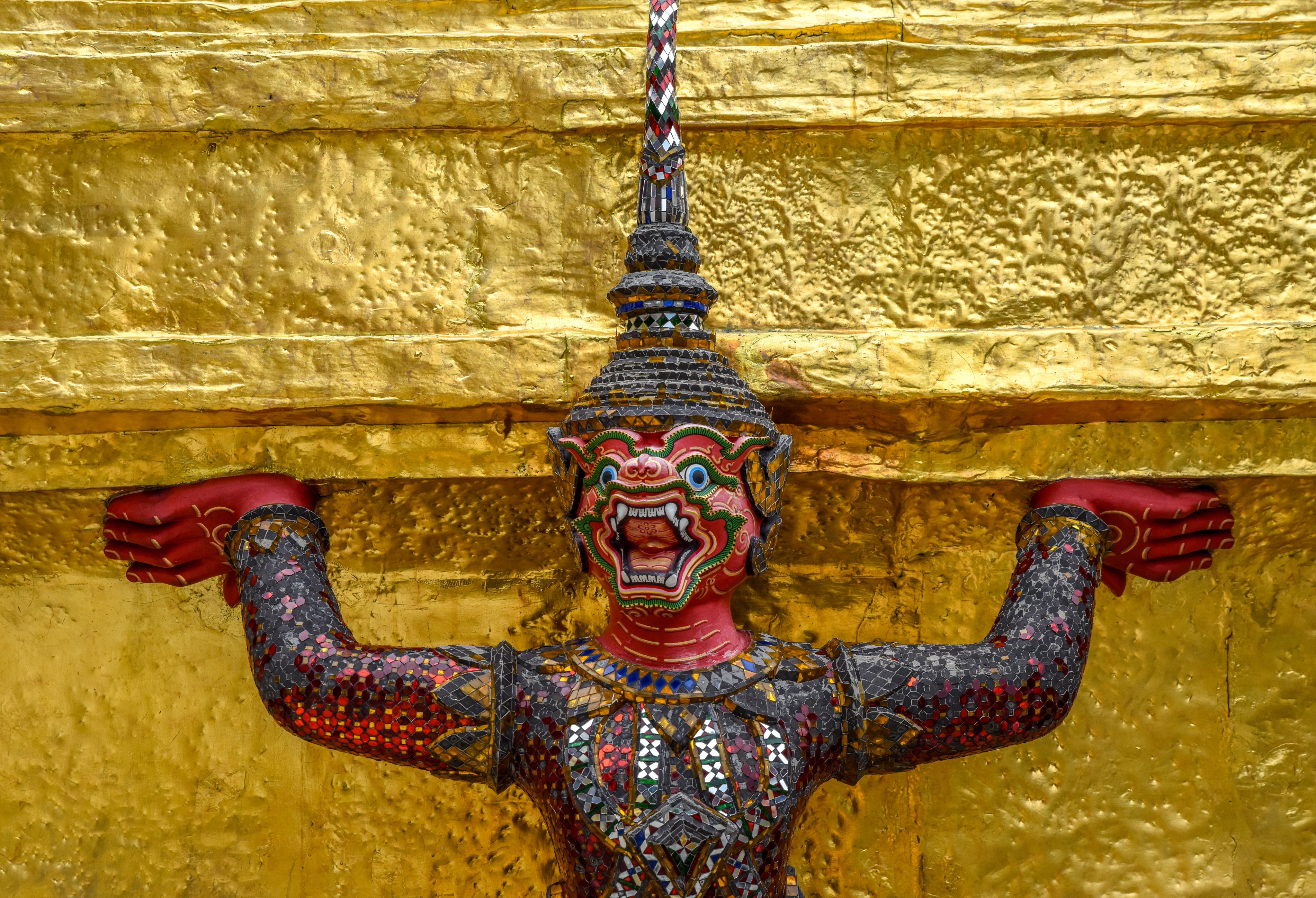 Statues and murals of Yaksha, the mythological shape-shifting creatures that protect Thailand’s most sacred sites, are found from Bangkok to Chiang Mai. We explore their Indian roots, and where to find them. Photo: Ronan O’Connell