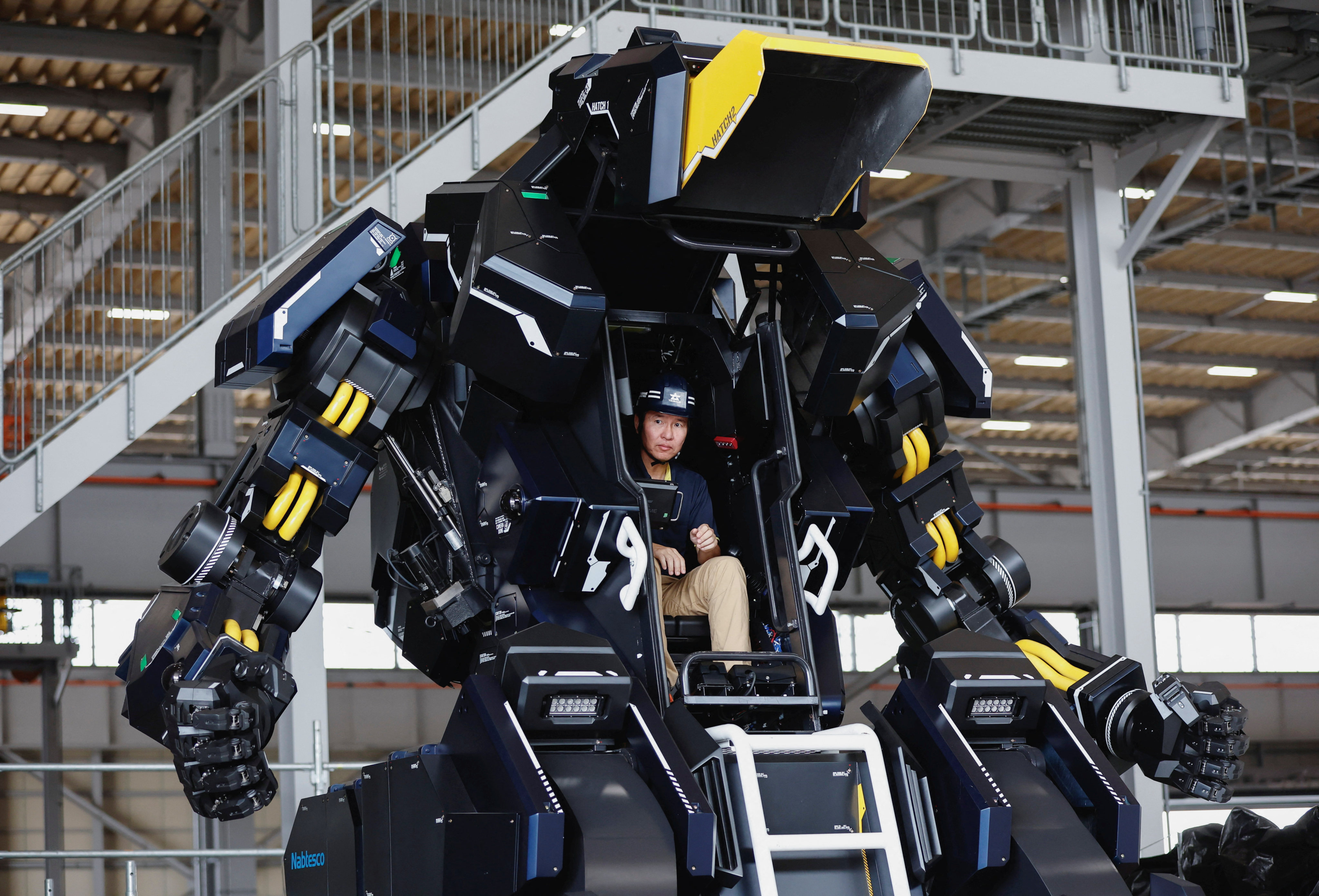 Archax, a giant human-piloted robot developed by Japanese start-up firm Tsubame Industries. Photo: Reuters