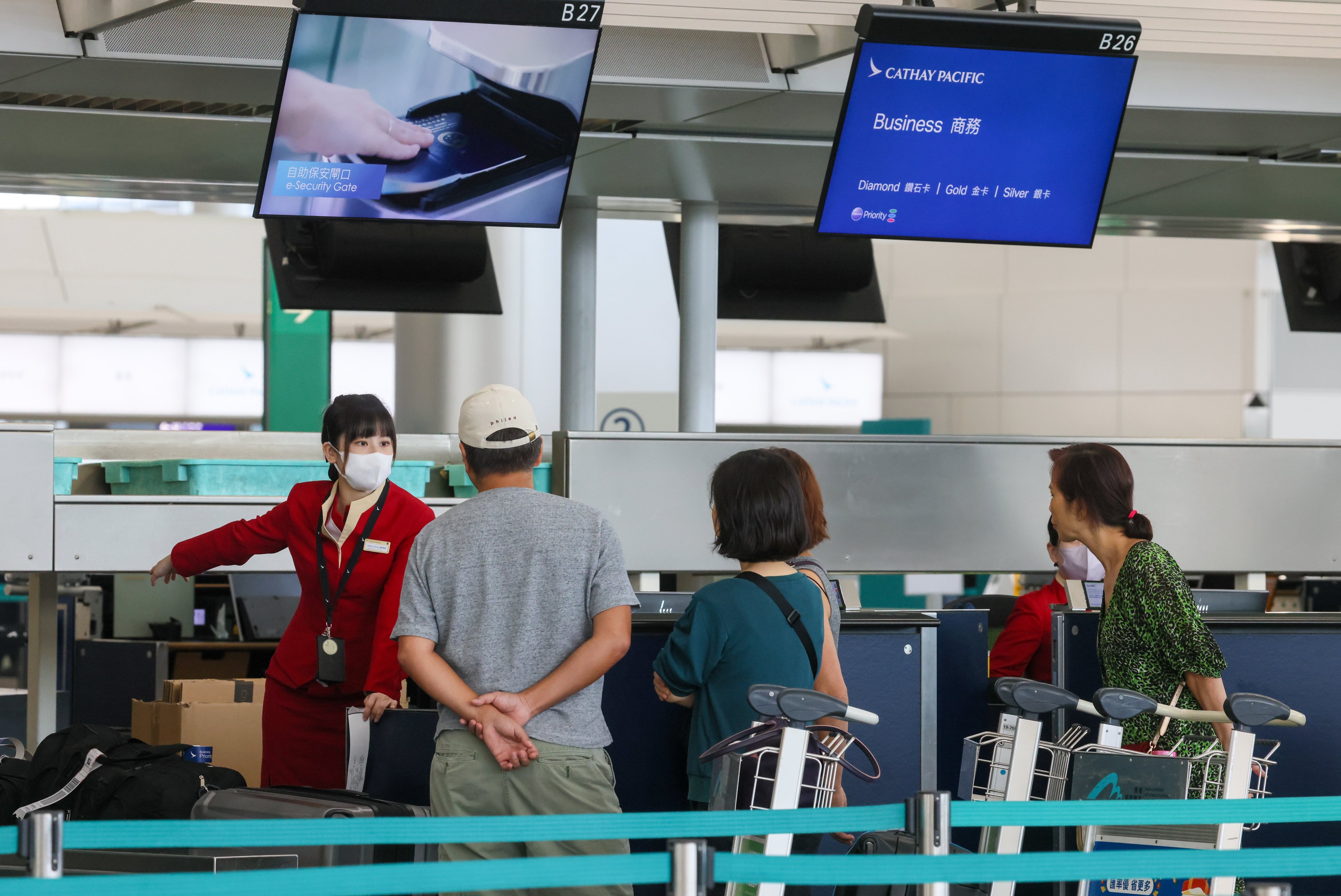 Cathay Pacific Airways is to boost its first and business class cabins in a battle to win a major slice of the lucrative market. Photo: Dickson Lee