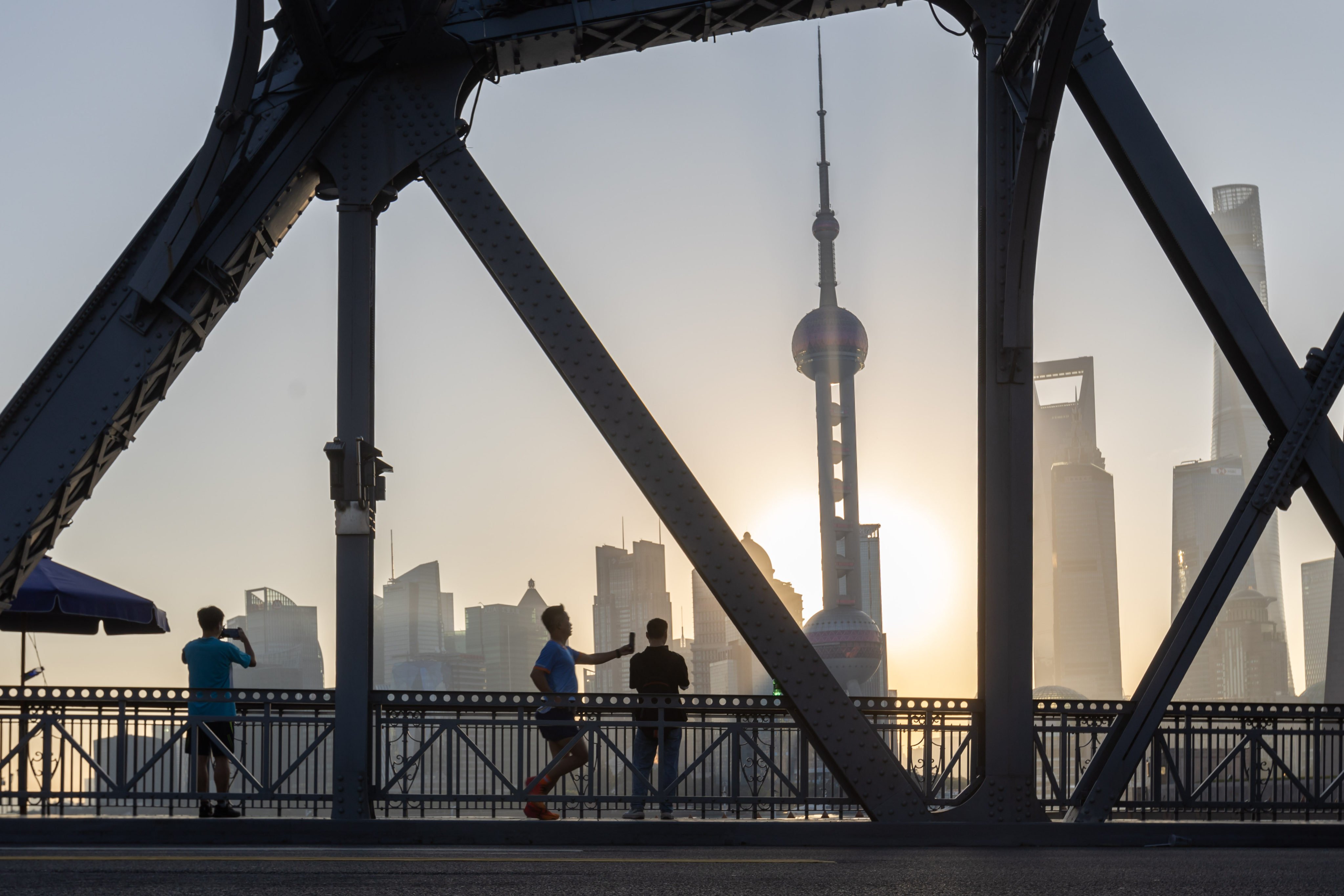 This photo taken on Nov. 3, 2023 shows a city view of Shanghai at sunrise. Photo: Xinhua