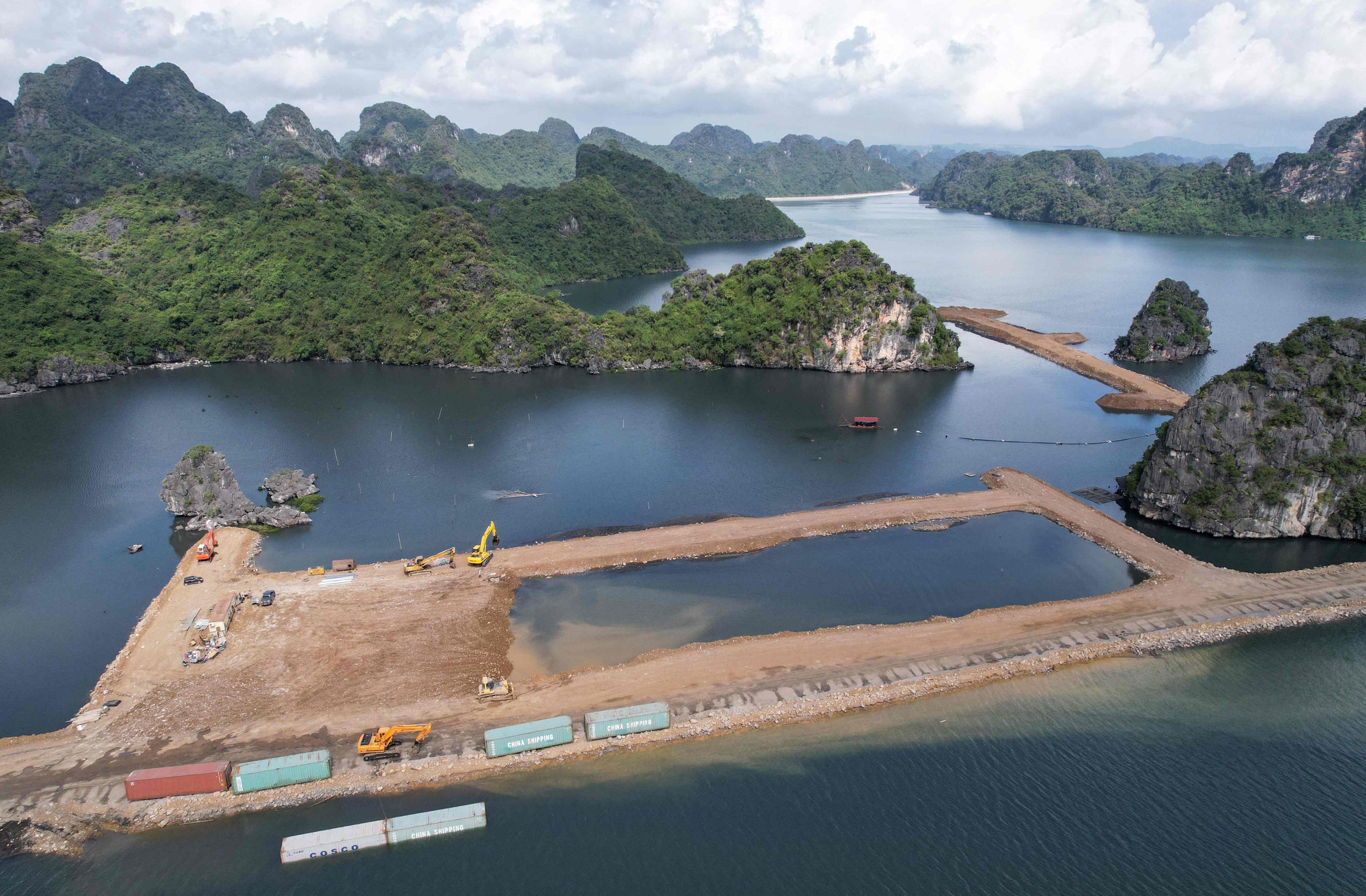 The construction site of a residential and hotel complex near Ha Long Bay in Vietnam’s Quang Ninh province. Photo: AFP