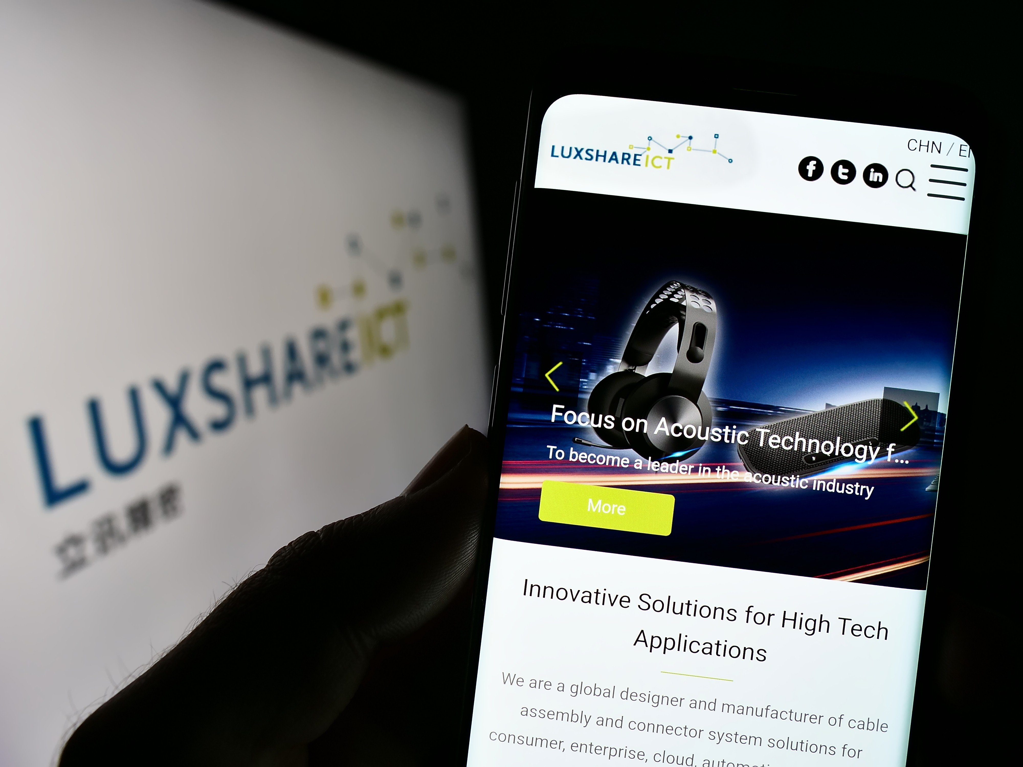 Apple supplier Luxshare to invest additional US$330 million in Vietnam. Photo: Shutterstock 