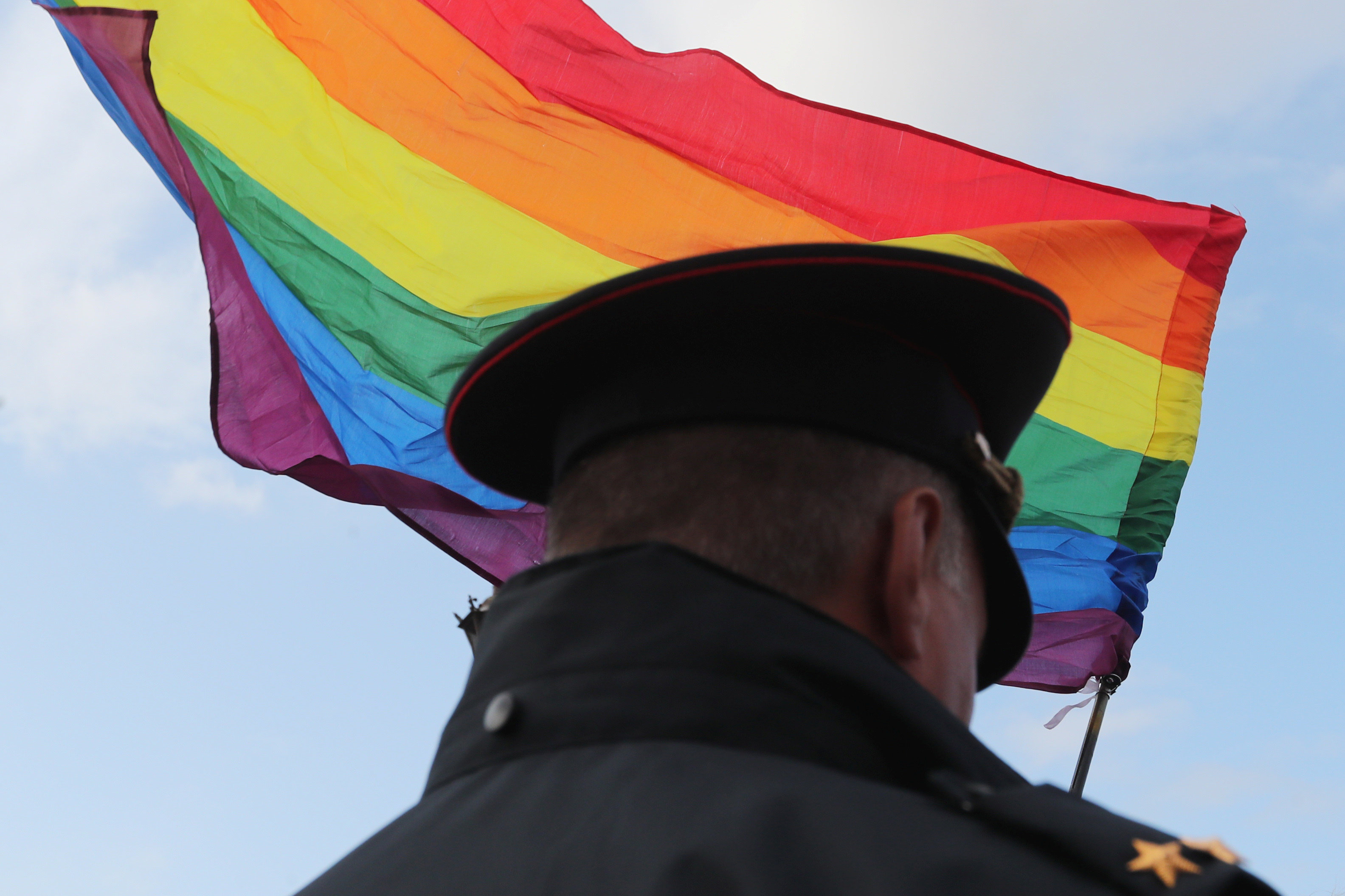 A law enforcement officer stands guard during a LGBT rally in Saint Petersburg in 2019. Photo: Reuters