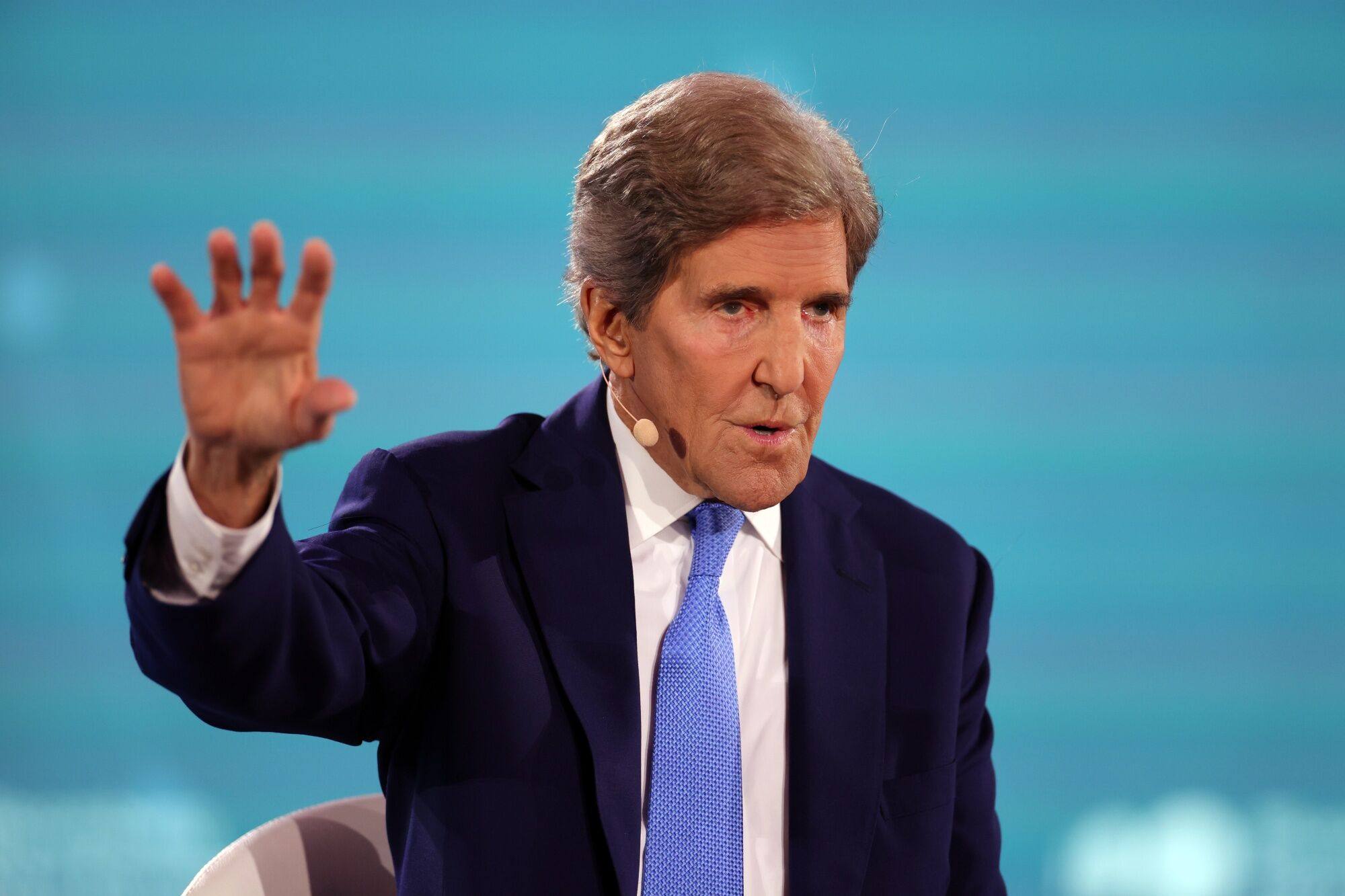 John Kerry, US special presidential envoy for climate, addresses the Bloomberg New Economy Forum in Singapore, on Friday, November 10.  Photographer: Lionel Ng/Bloomberg