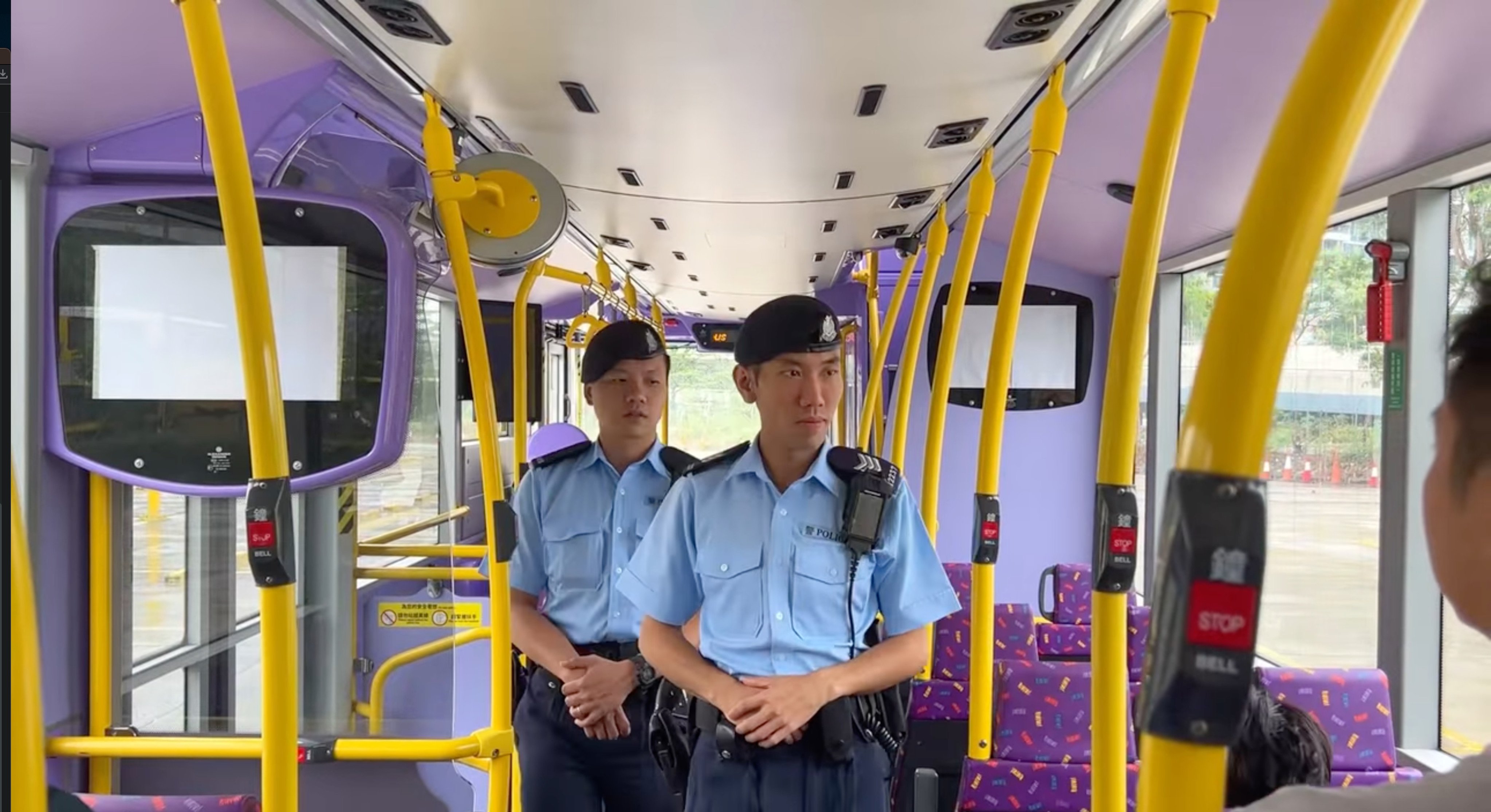 Officers will carry out identity checks on board the moving buses if they notice any suspicious activity, according to a source familiar with the matter. Photo: Facebook 