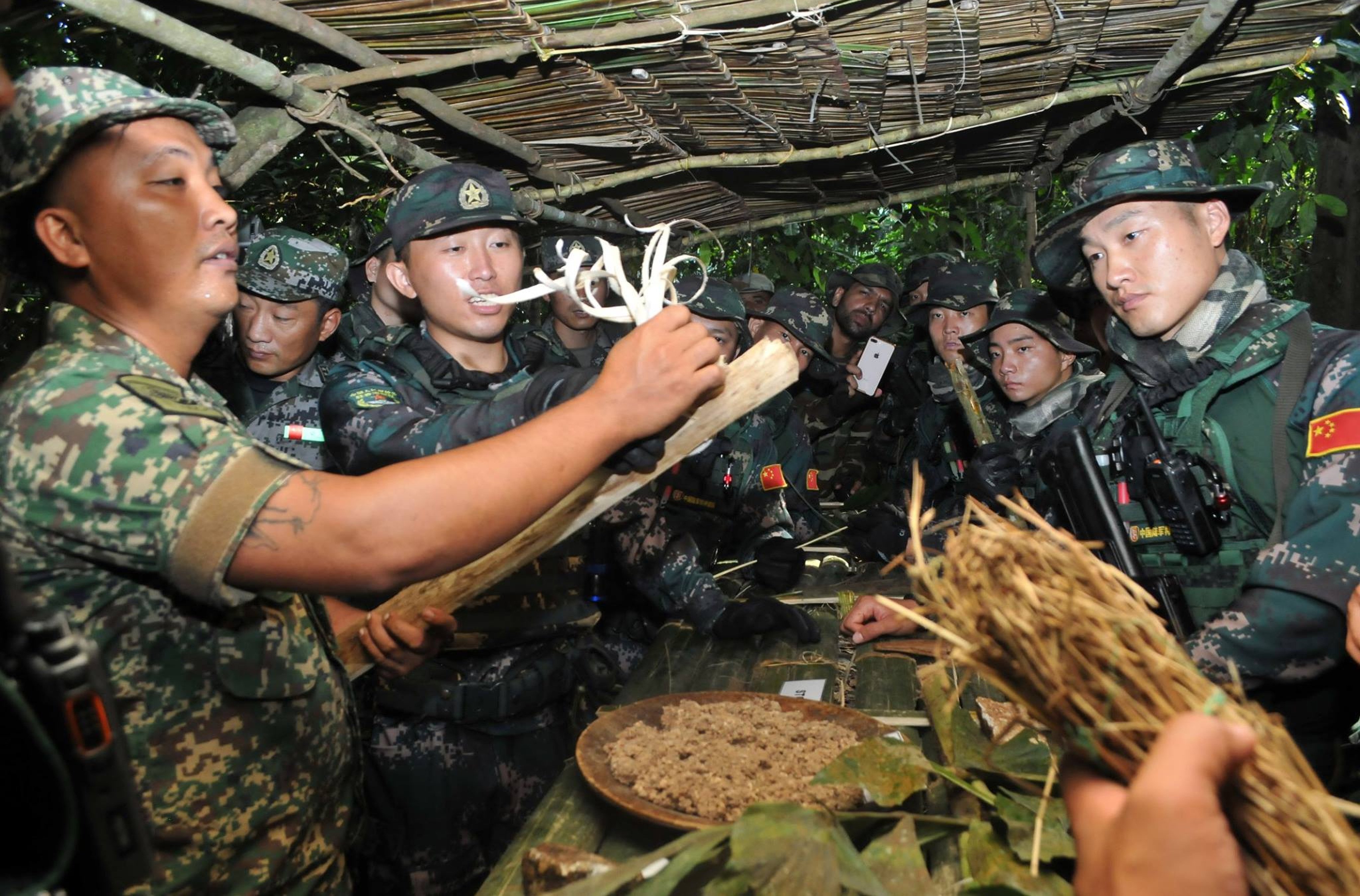 Chinese and Malaysian troops take part in jungle survival drills during the 2018 Aman Youyi exercise, at Port Dickson, Malaysia. Photo: Handout