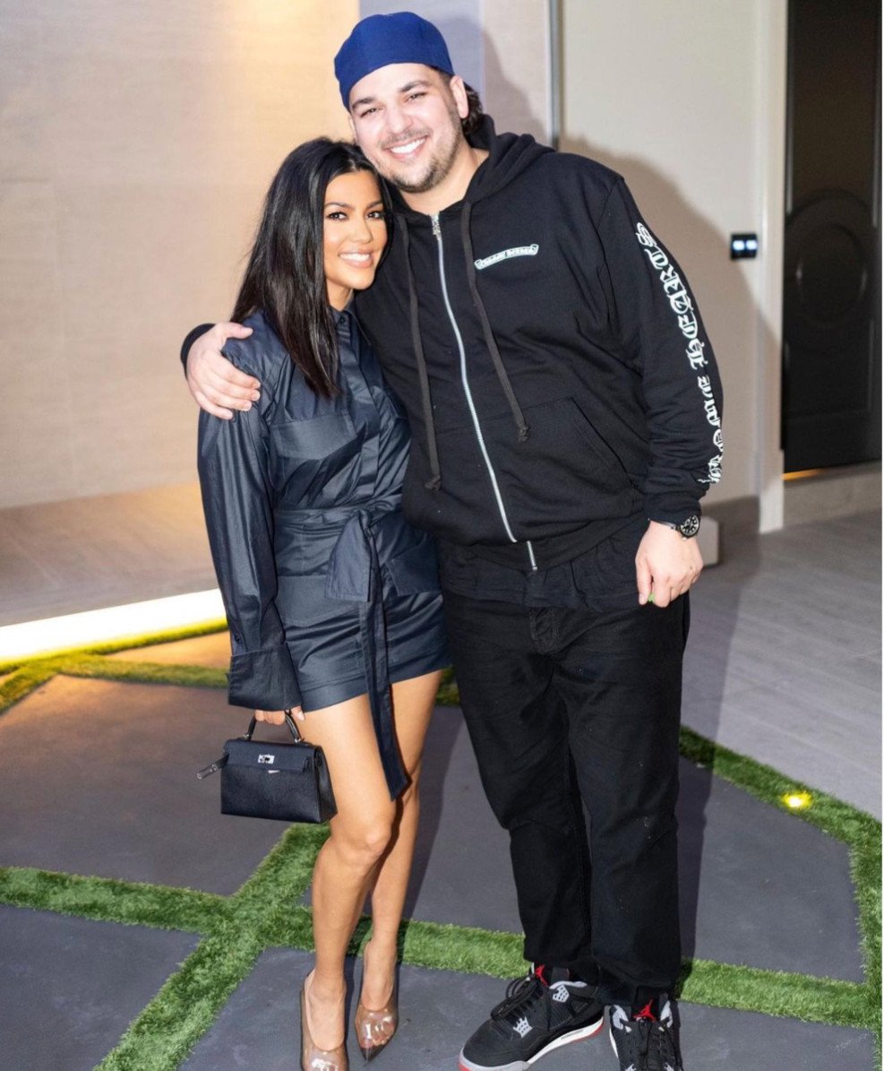 Rob Kardashian and his sister, Kourtney. Photo: @robkardashianofficial/Instagram