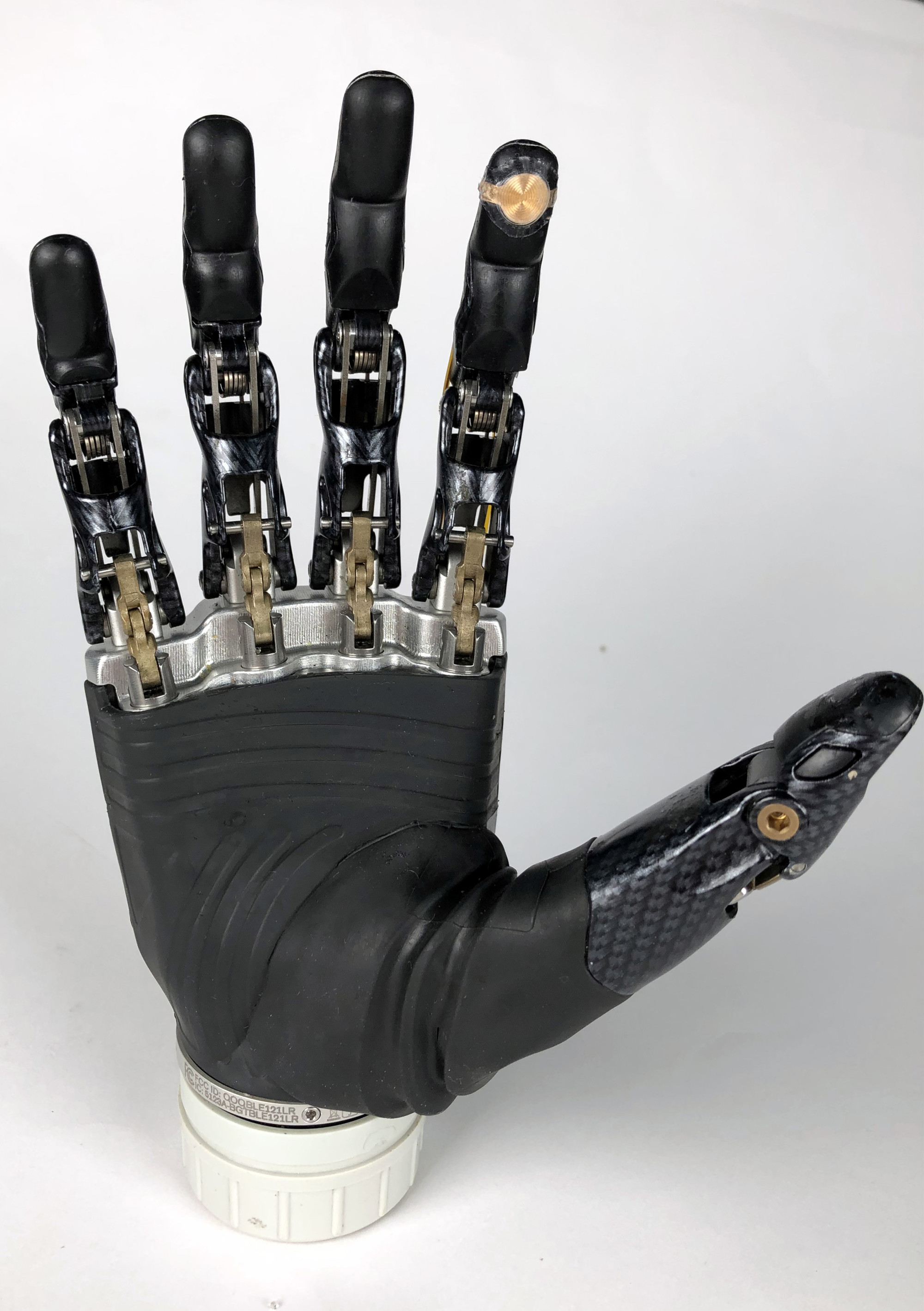 O sensor pode ser usado em um dedo protético