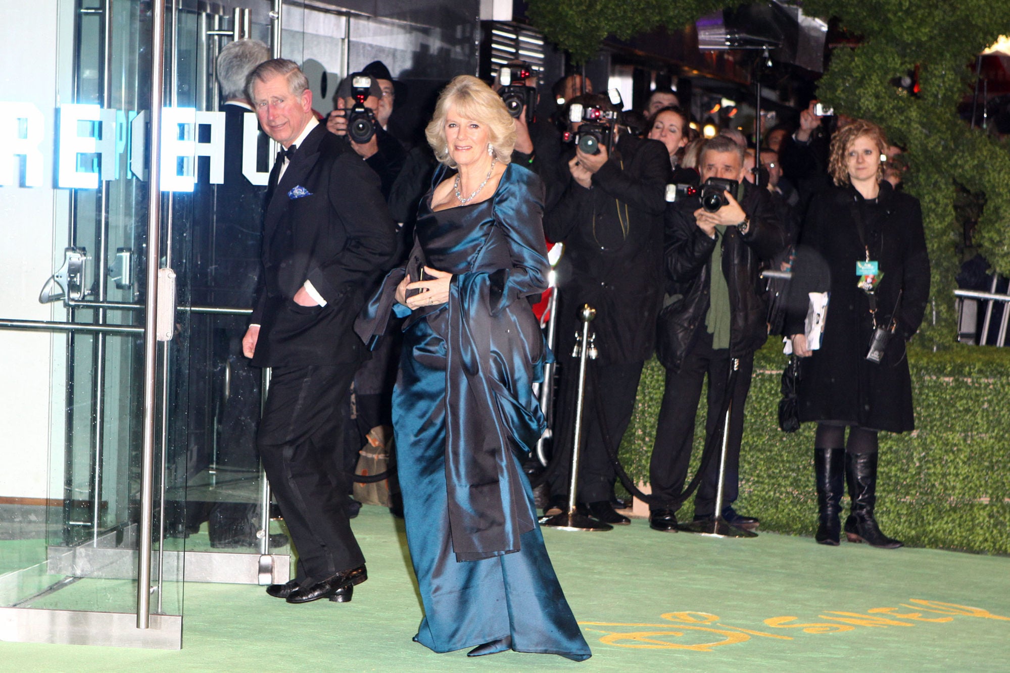 camilla princess diana dress Reply to @stevieblackstone Camilla copying the #PrincessDiana revenge  dress!  #royalfamily #PrinceCharles