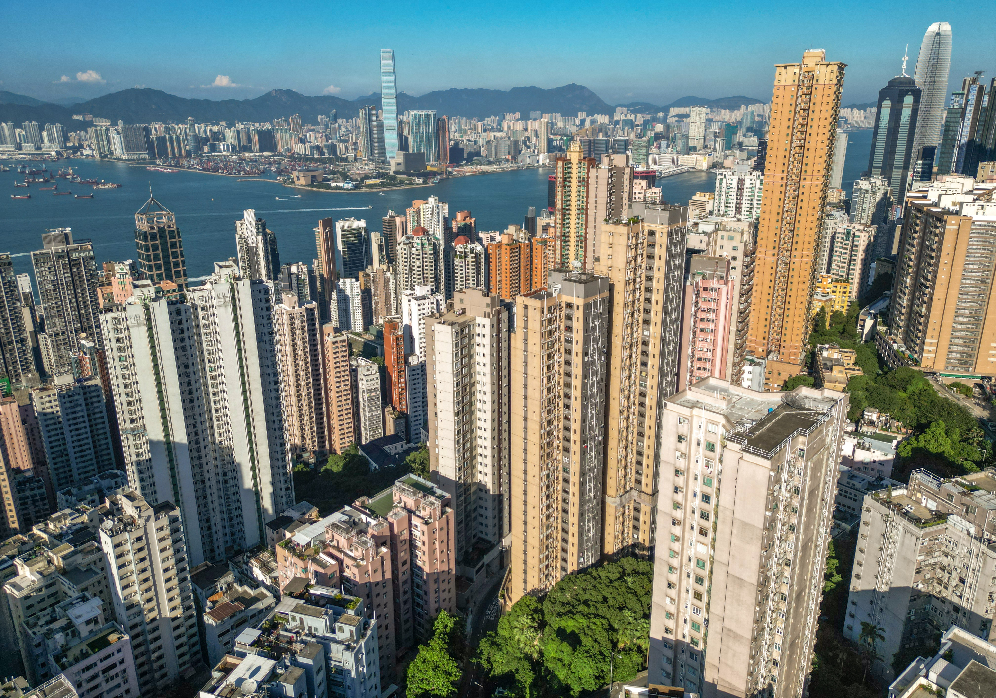 The Housing Authority’s subsidised housing committee endorsed initiatives to relax the mortgage arrangements for those buying HOS and public rental flats sold on the first-hand market. Photo: May Tse