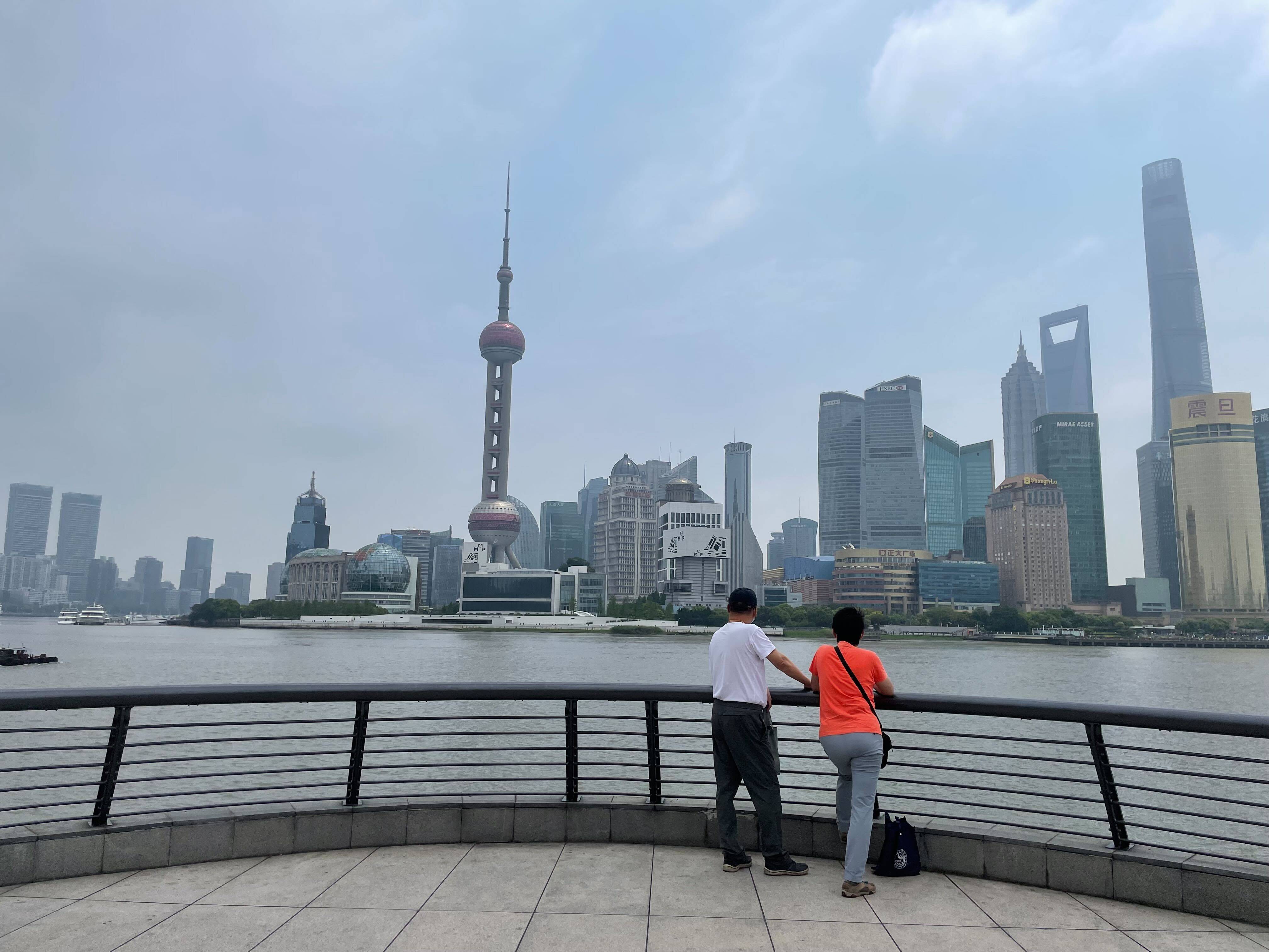 A view of the Lujiazui financial district from The Bund in Puxi, on the western bank of the Huangpu River that cuts through Shanghai. Photo: Tracy Qu