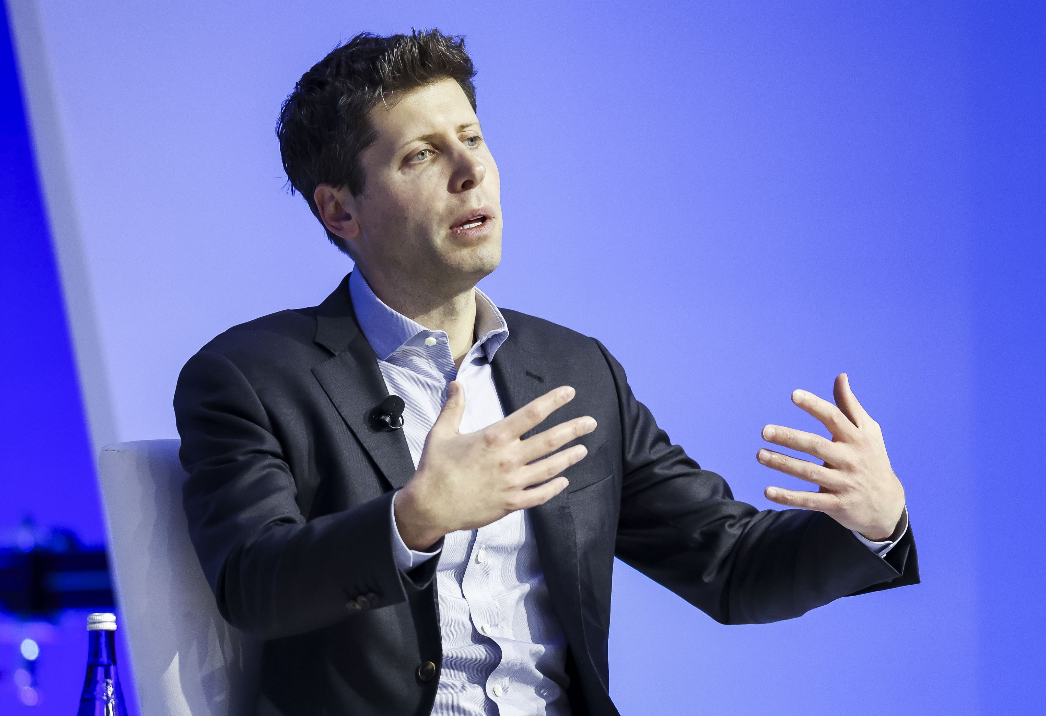 Investors in ChatGPT creator OpenAI, including its biggest backer Microsoft Corp, are discussing damage control, including possibly pushing the start-up’s board to restore Sam Altman as chief executive, according to sources. Photo: EPA-EFE