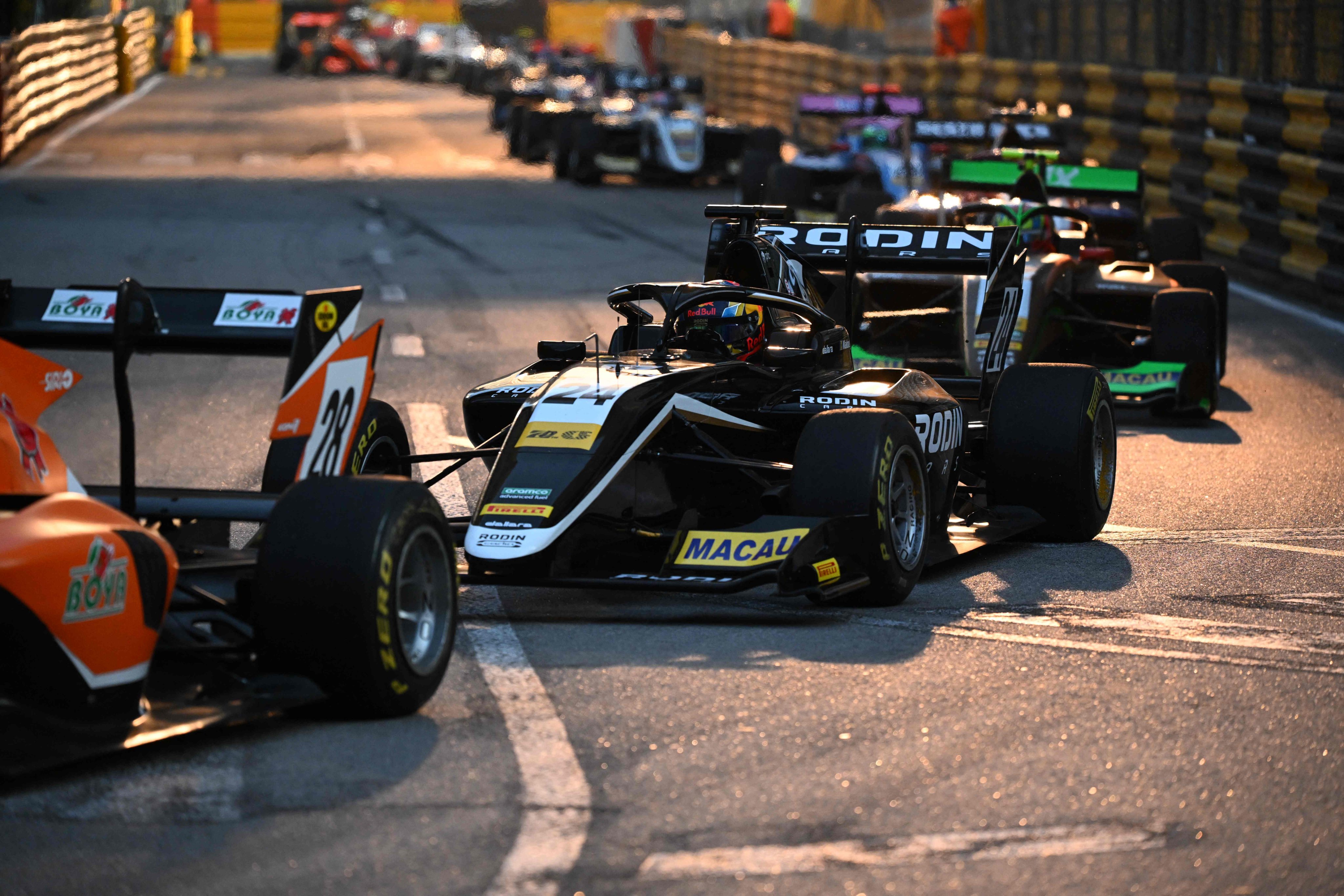 Drivers start the Formula 3 qualifying race at the 70th Macau Grand Prix on Saturday. Photo: AFP