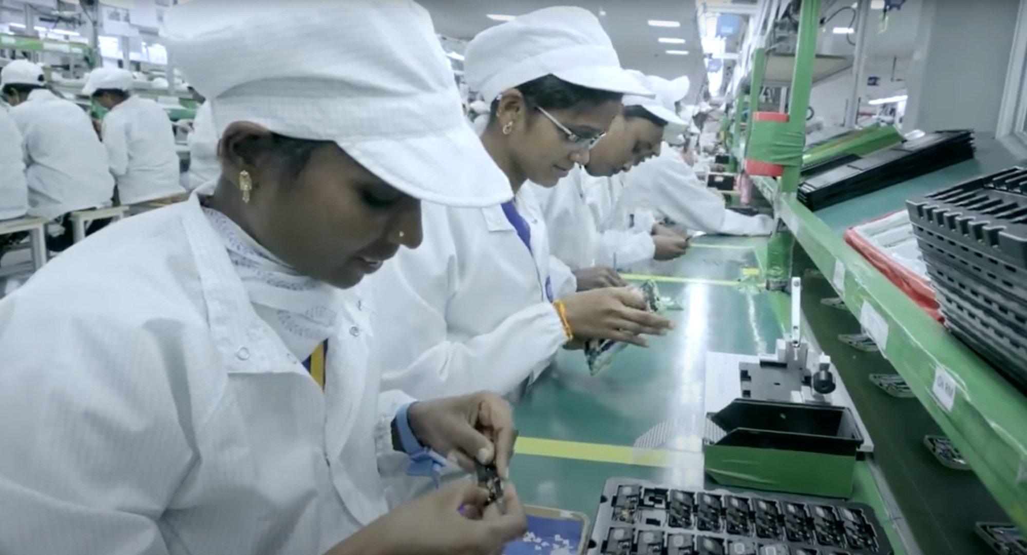 India Confirms Subsidies For Apple Supplier Foxconn, Lenovo And 25 ...