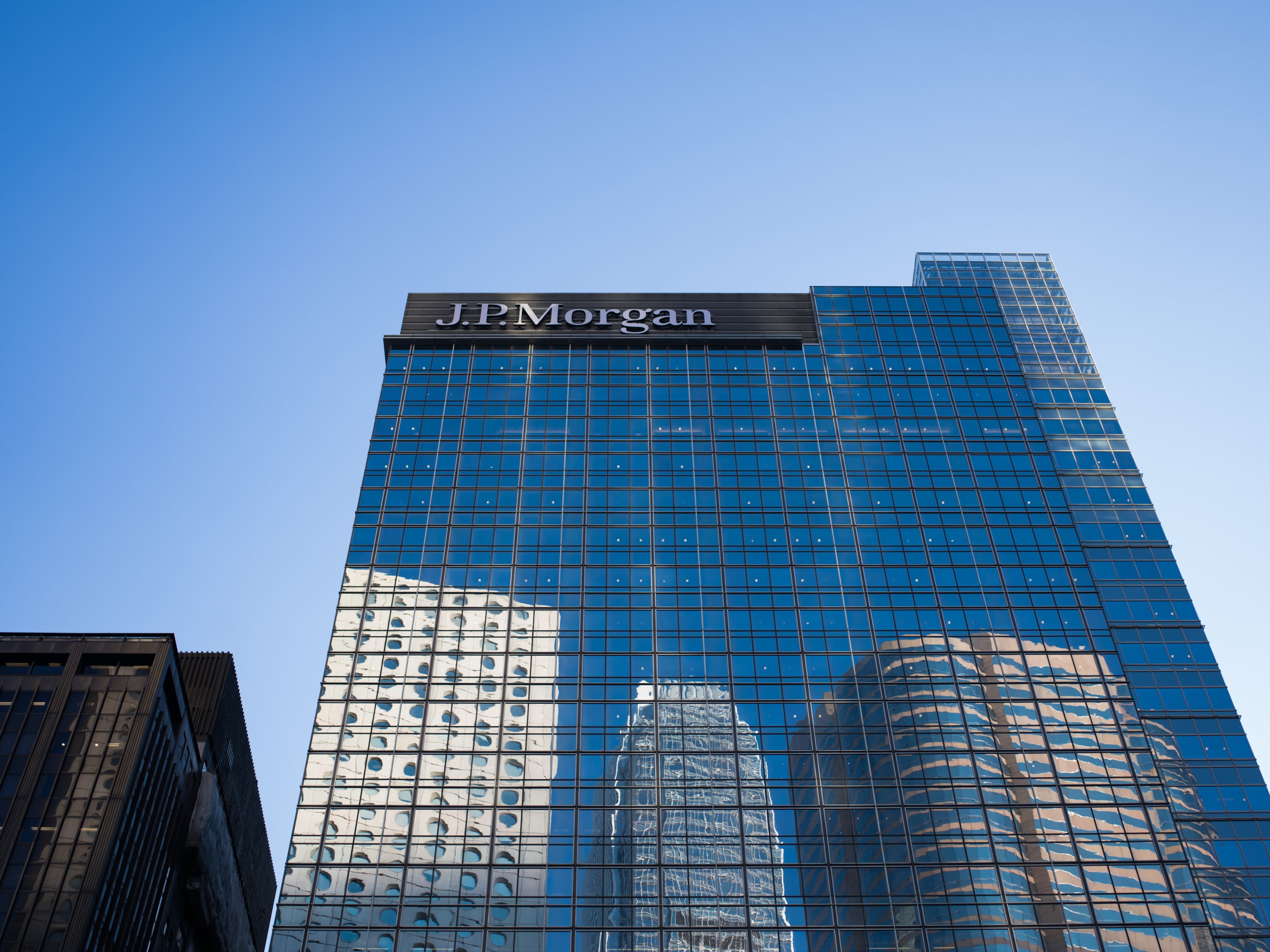 J.P. Morgan Private Bank’s global connectivity gives it a competitive edge in serving UHNW individuals. 

