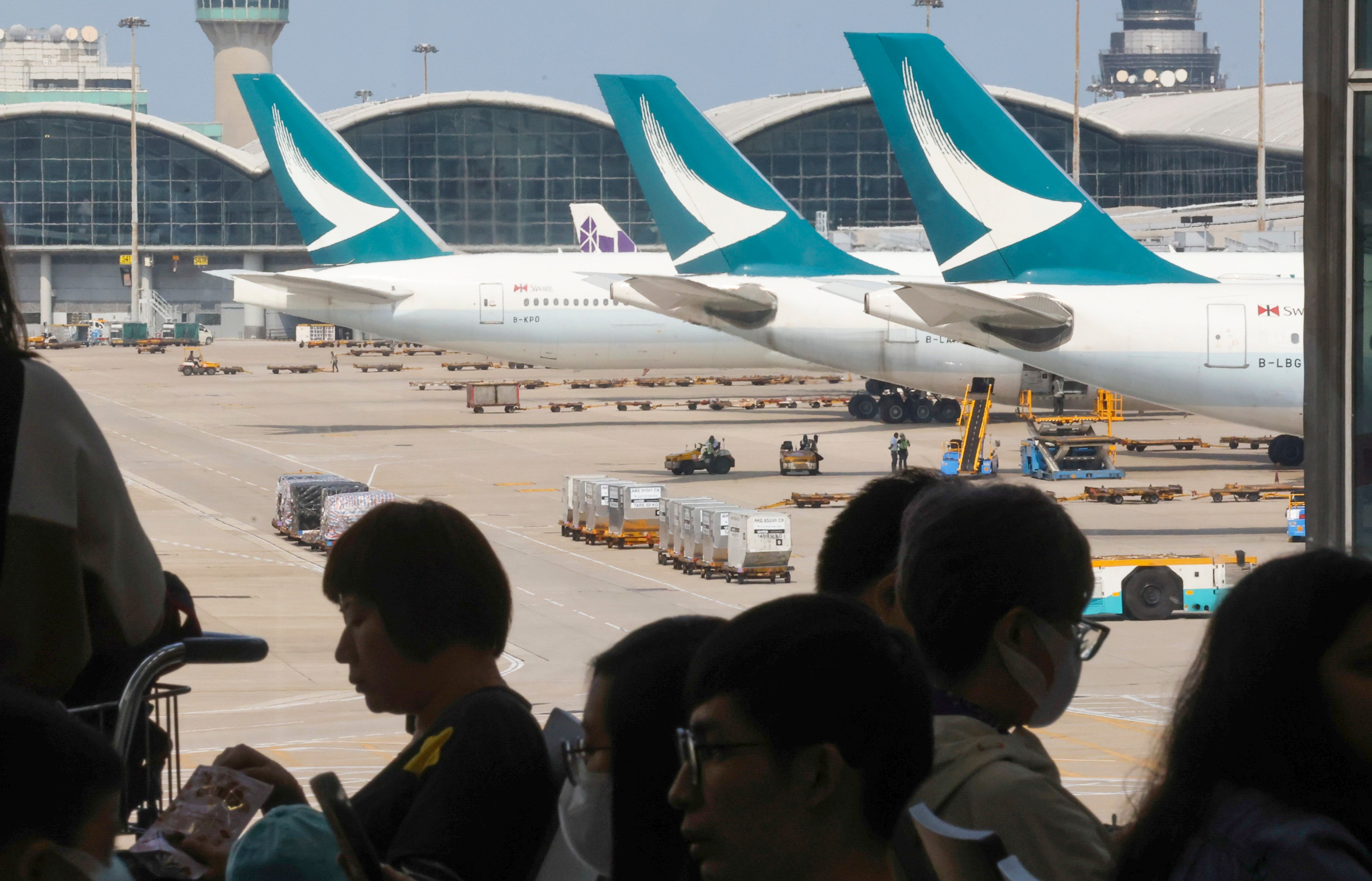 Cathay Pacific has not announced the offer on its website. Photo: Jonathan Wong