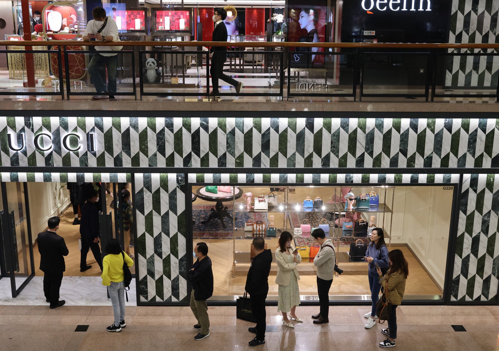 hong kong’s once-vibrant retail sector faces perilous times