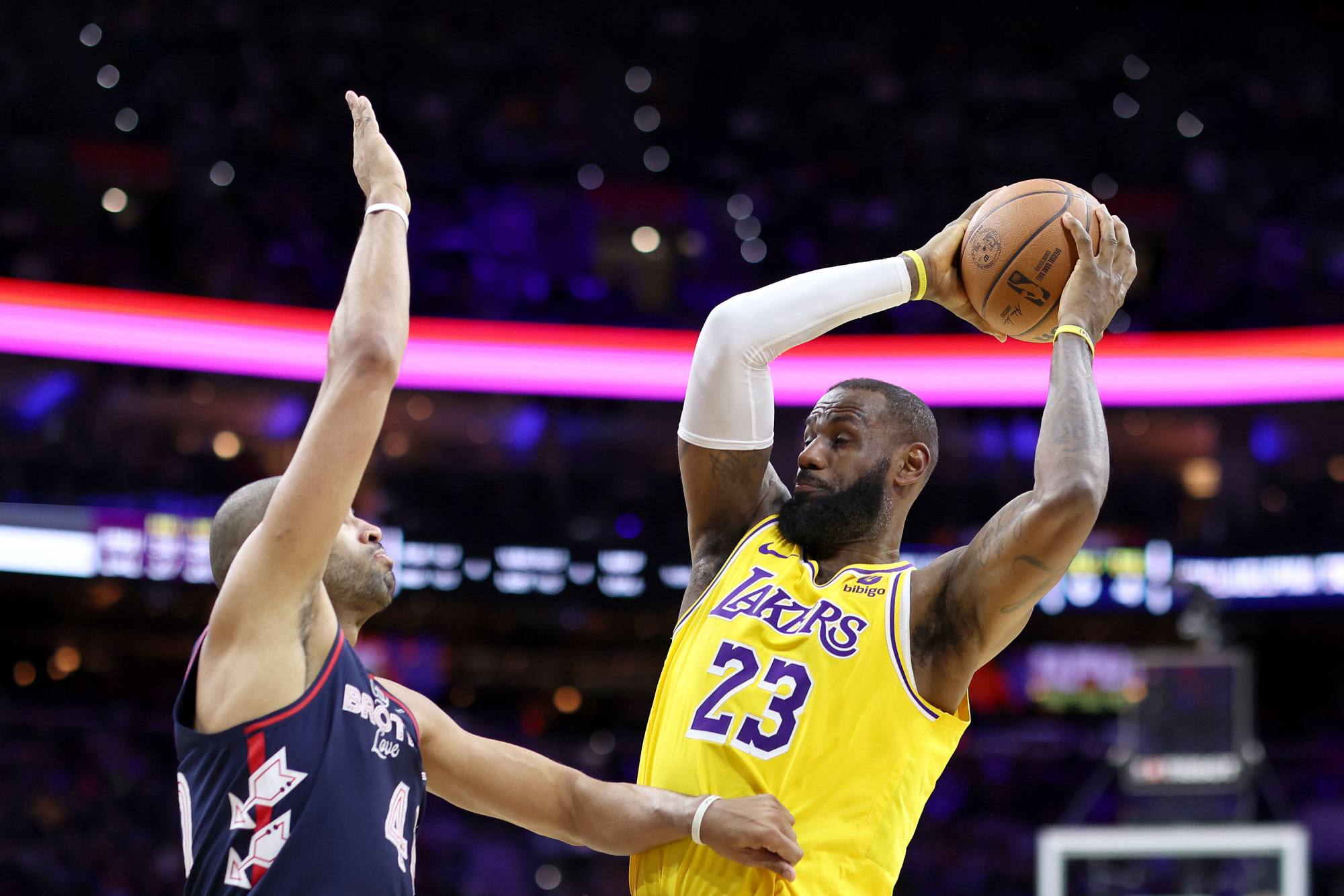 lebron james breaks nba minutes record held by lakers legend abdul-jabbar, but suffers worst defeat of his career