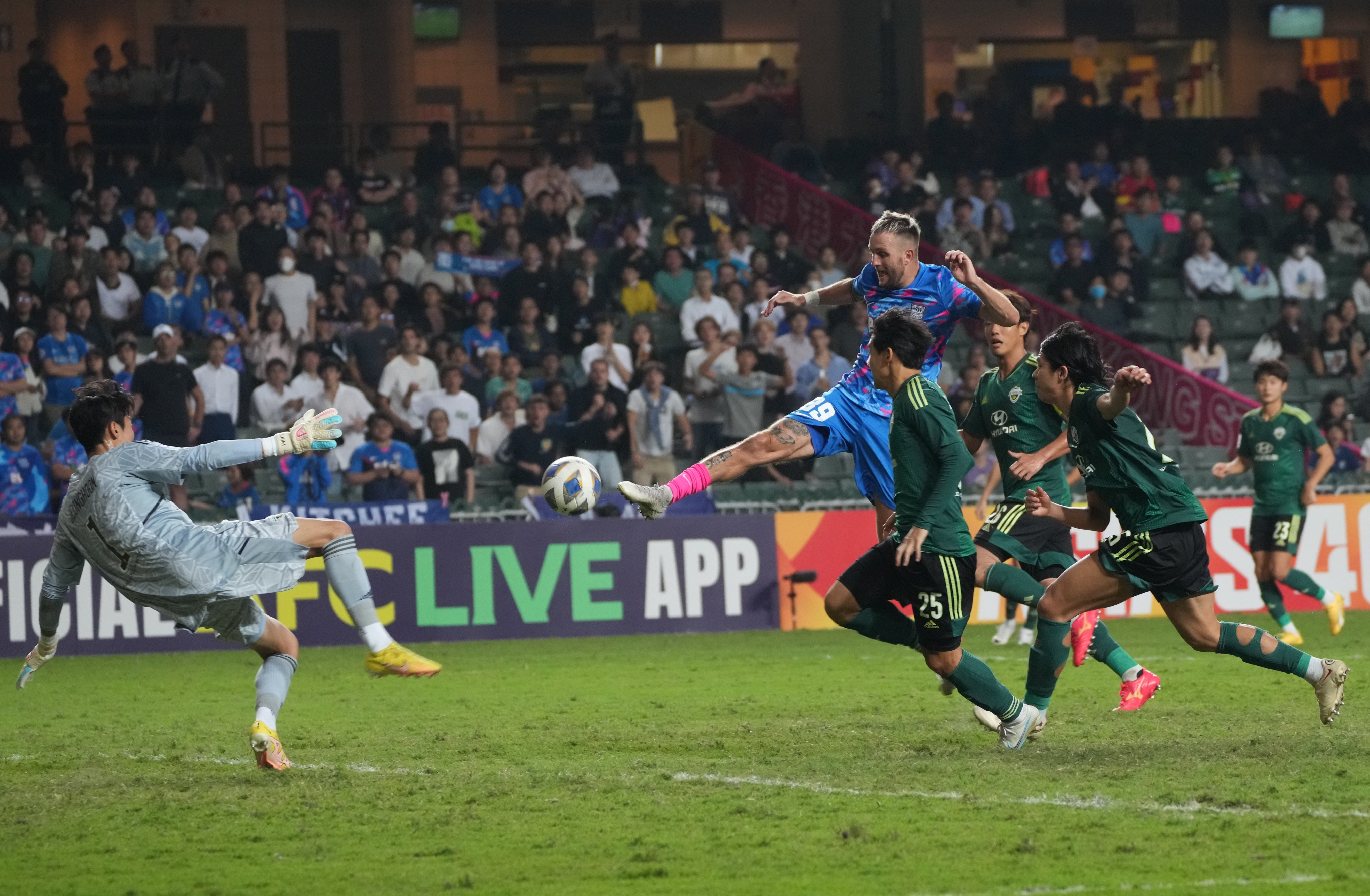 Kitchee’s Jakob Jantscher scores his side’s only goal during their AFC Champions League match against Jeonbuk Hyundai Motors at Hong Kong Stadium. Photo: Sam Tsang