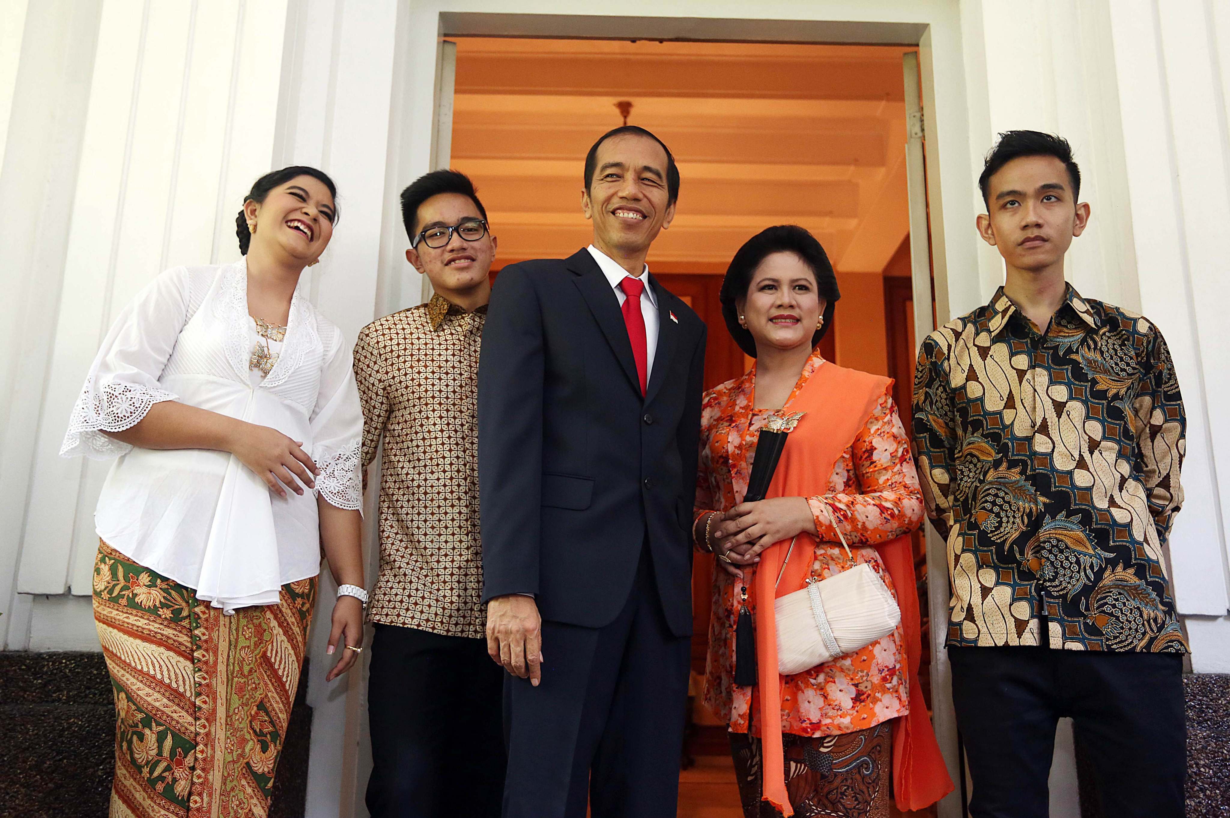 iriana joko widodo muda