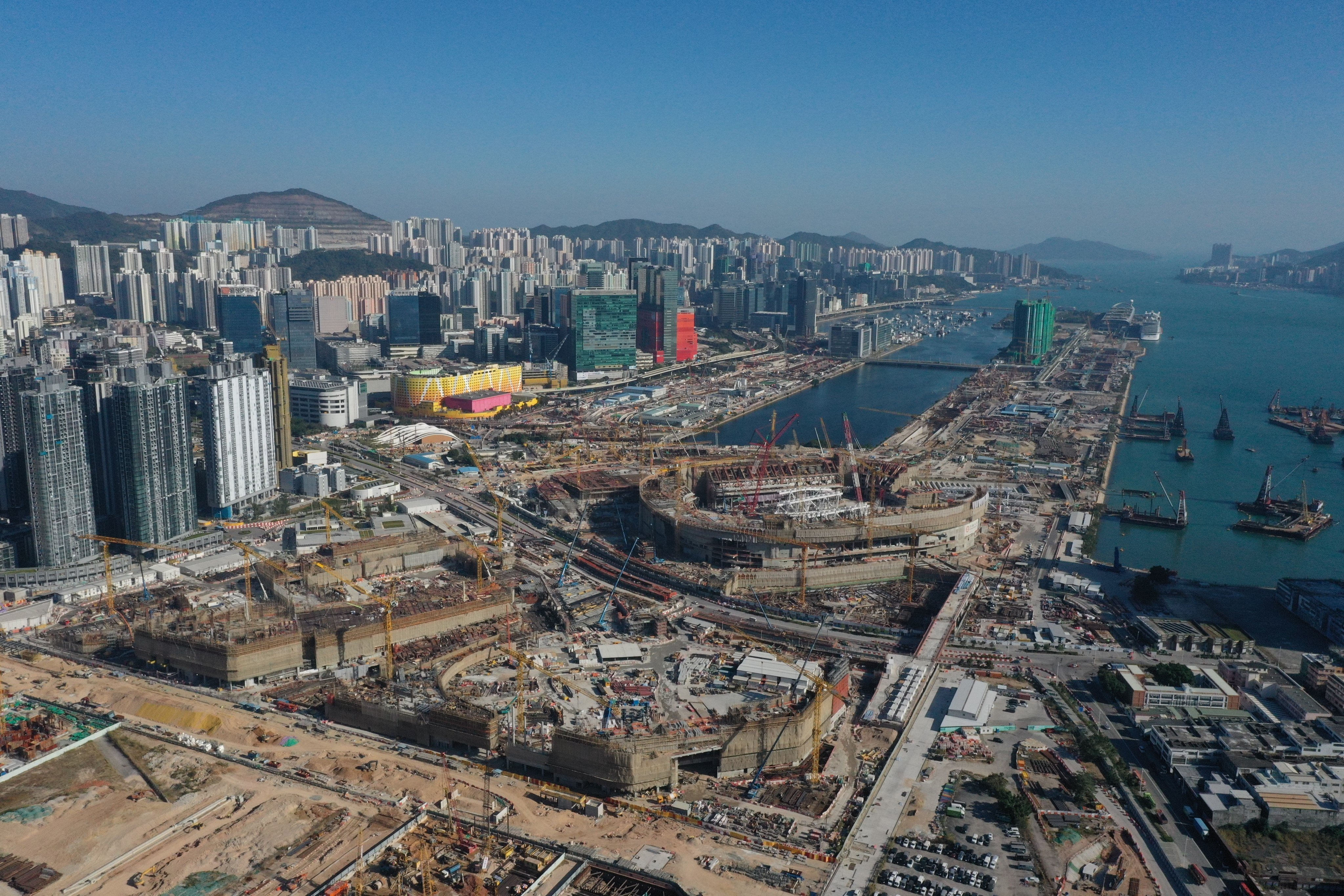 Construction sites in Kai Tak. The main factors [behind the lack of demand] were “the mounting pressures faced by property developers in large-scale projects,” says Dorothy Chow at Colliers. Photo: Dickson Lee