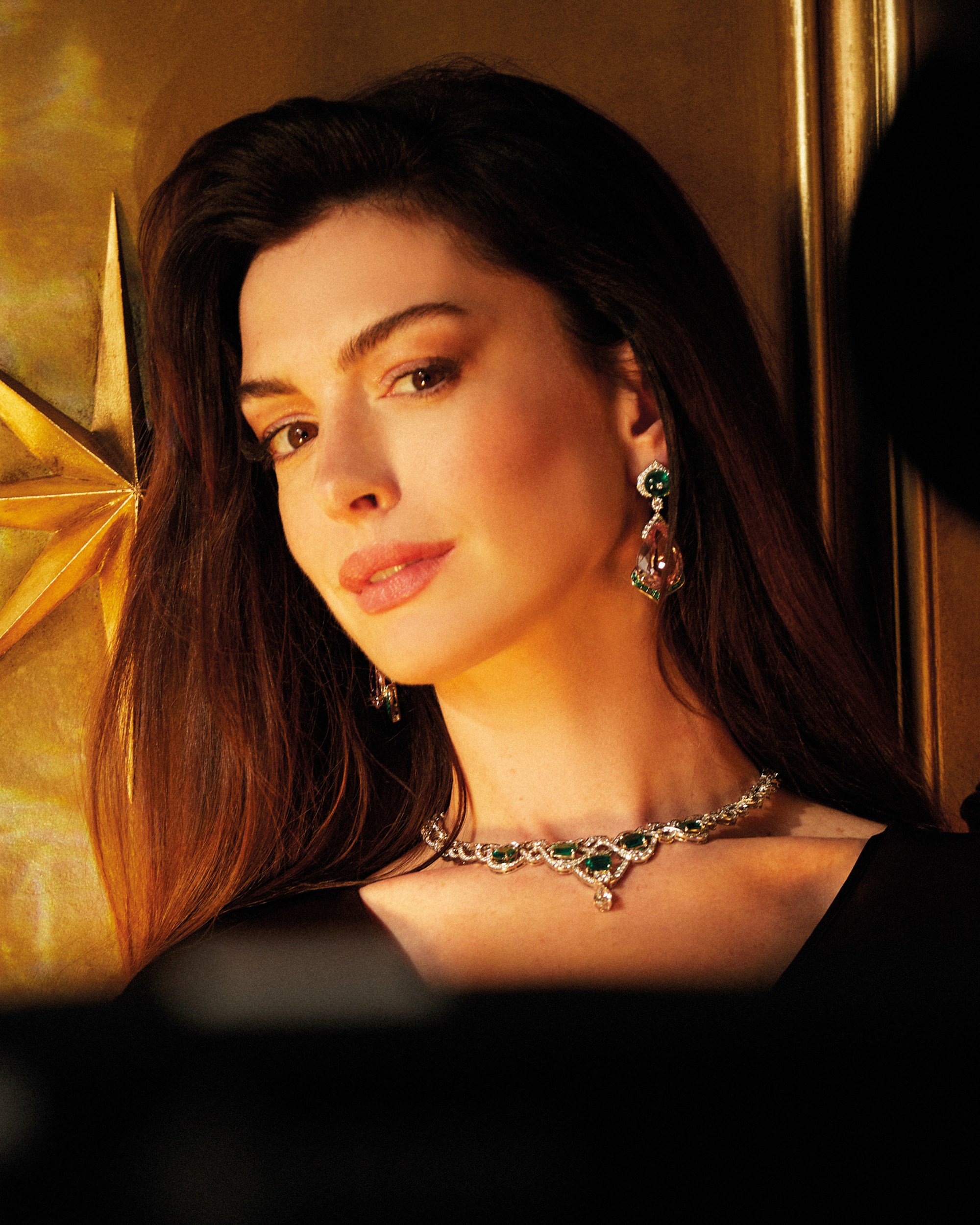 Style Edit: Anne Hathaway fronts Bulgari’s Holiday 2023 collection ...