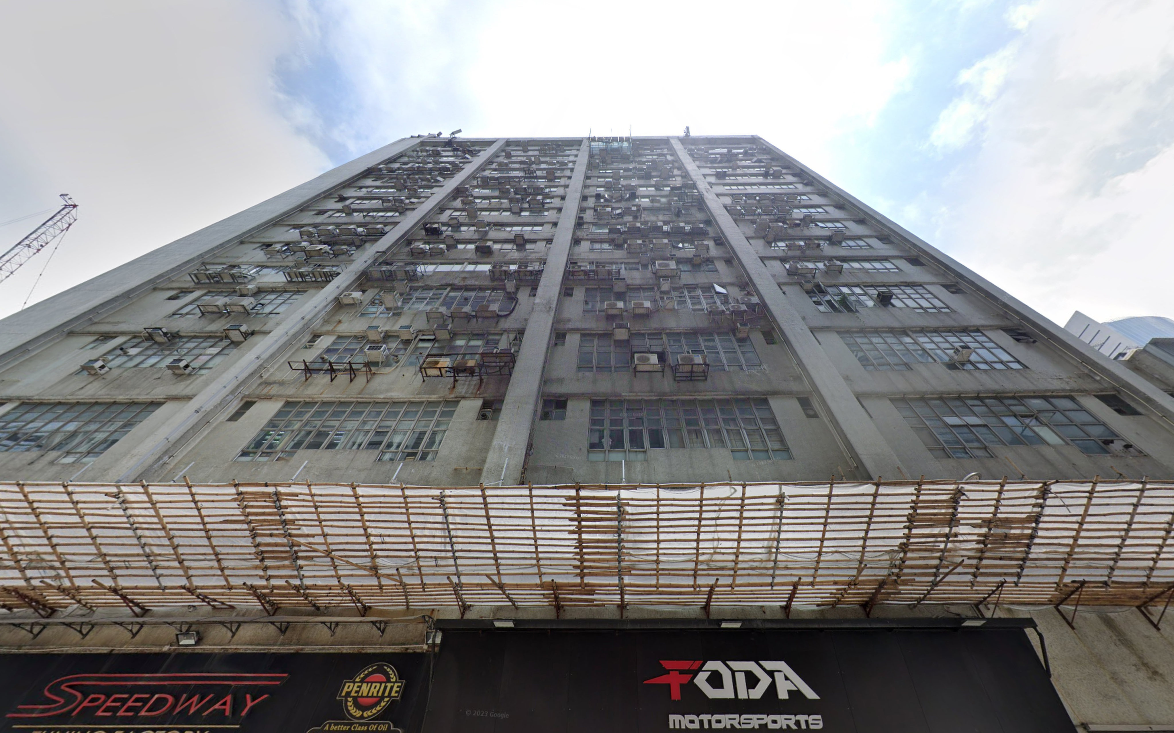 The 23-year-old man fell from a fifth-floor unit in Yue Fung Industrial Building in Tsuen Wan. Photo: Google Maps