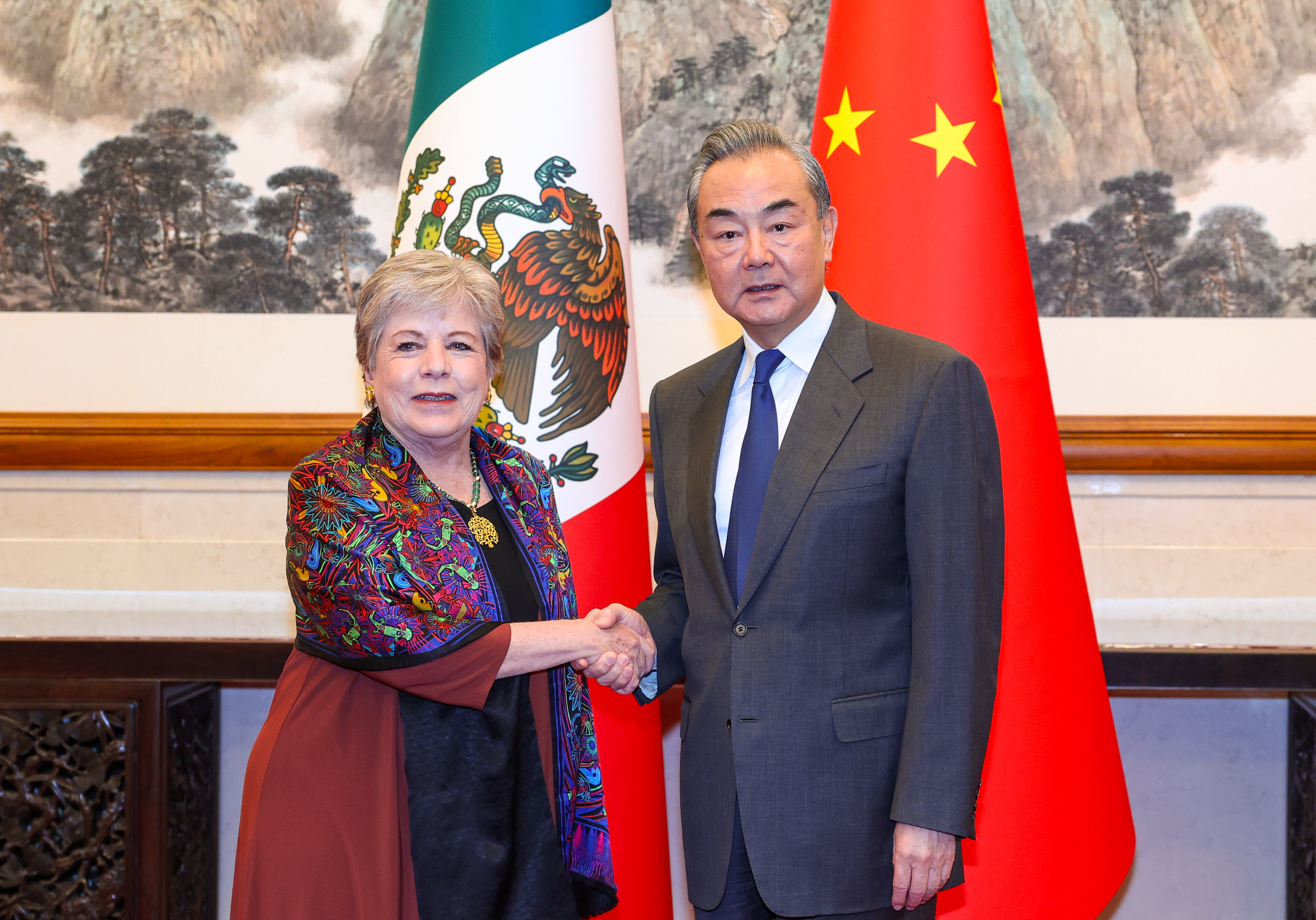 Chinese Foreign Minister Wang Yi meets Mexican Foreign Minister Alicia Barcena in Beijing on Tuesday. Photo: Xinhua