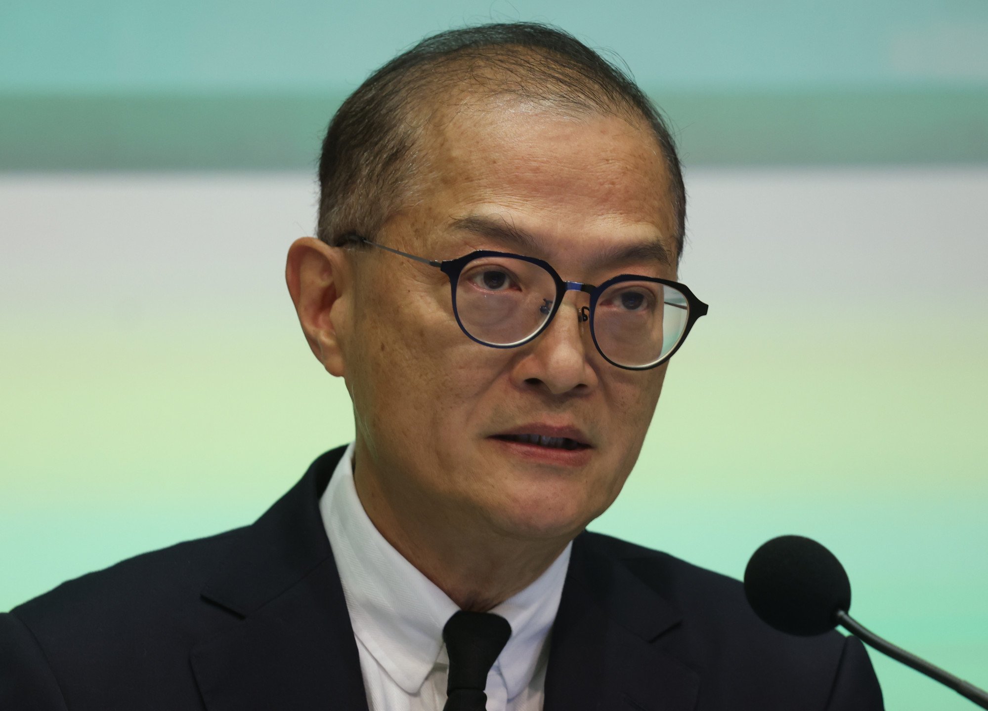 Secretary for Health Lo Chung-mau has stressed that the policy is not substitute for a doctor’s referral. Photo: Yik Yeung-man