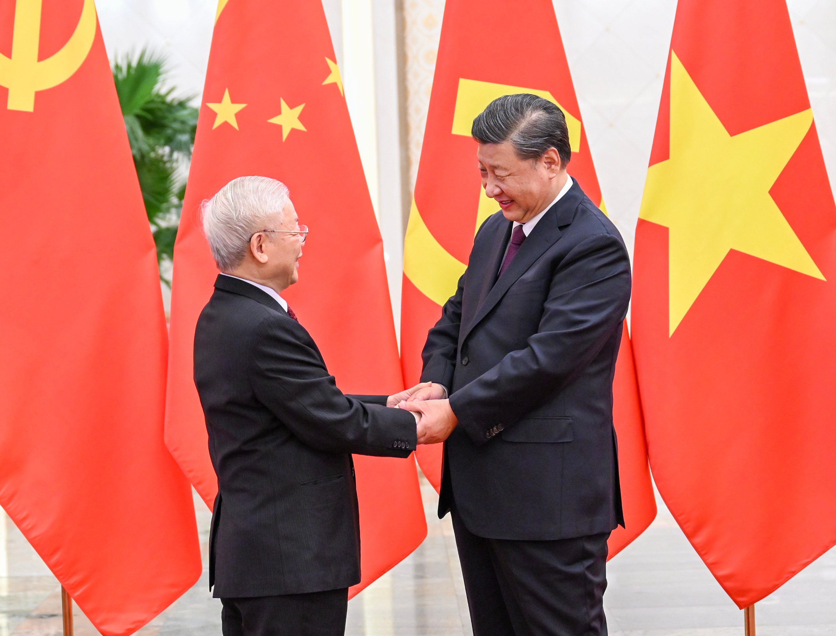 Chinese President Xi Jinping shakes hands with Vietnam’s Communist Party chief Nguyen Phu Trong (left) in Beijing. File photo: Xinhua
