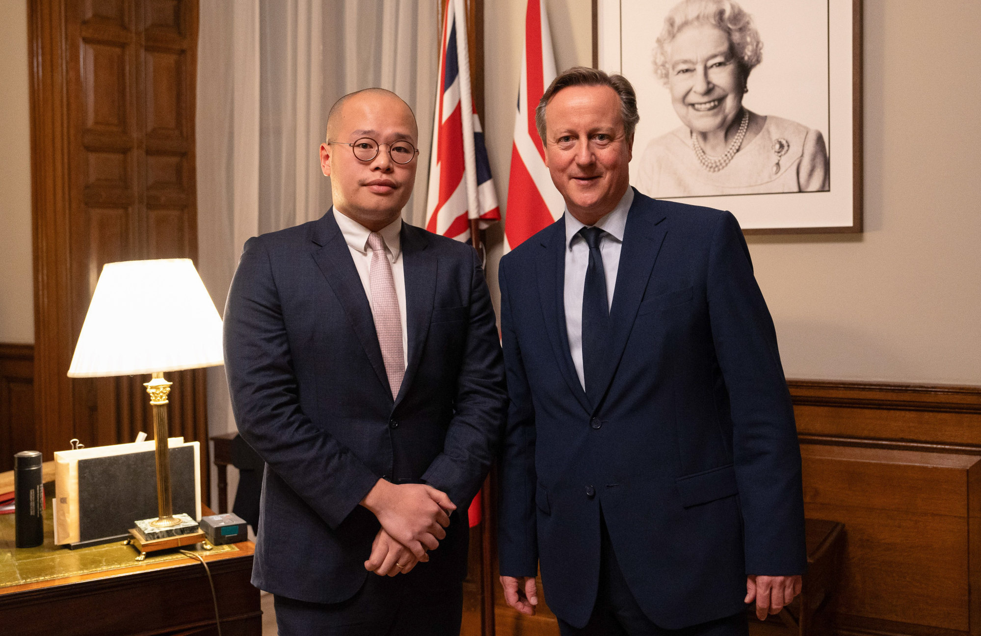 British Foreign Secretary David Cameron (right) meets Jimmy Lai’s son, Sebastien Lai. Photo: X/@FCDOGovUK