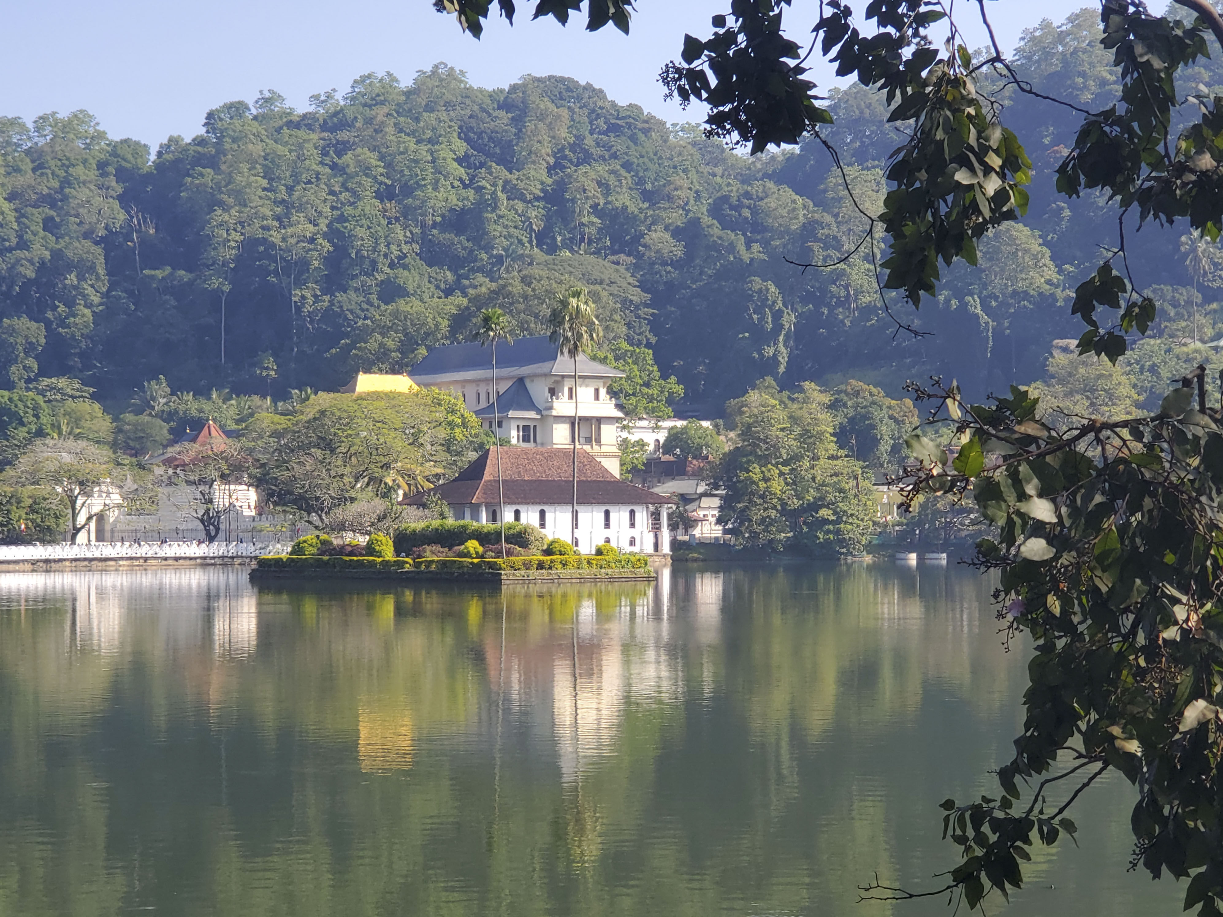 The story behind Hong Kong’s Southorn Playground can be traced back to early 20th century Sri Lanka. Above: The Royal Palace and Sea of Milk lake at Kandy. Photo: Stuart Heaver
