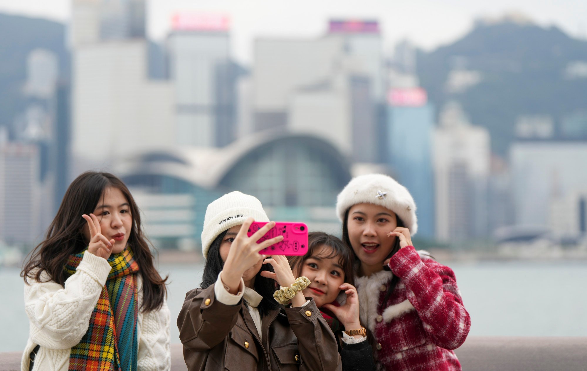 Cold spell to chill Hong Kong in winter solstice, Christmas, as mercury