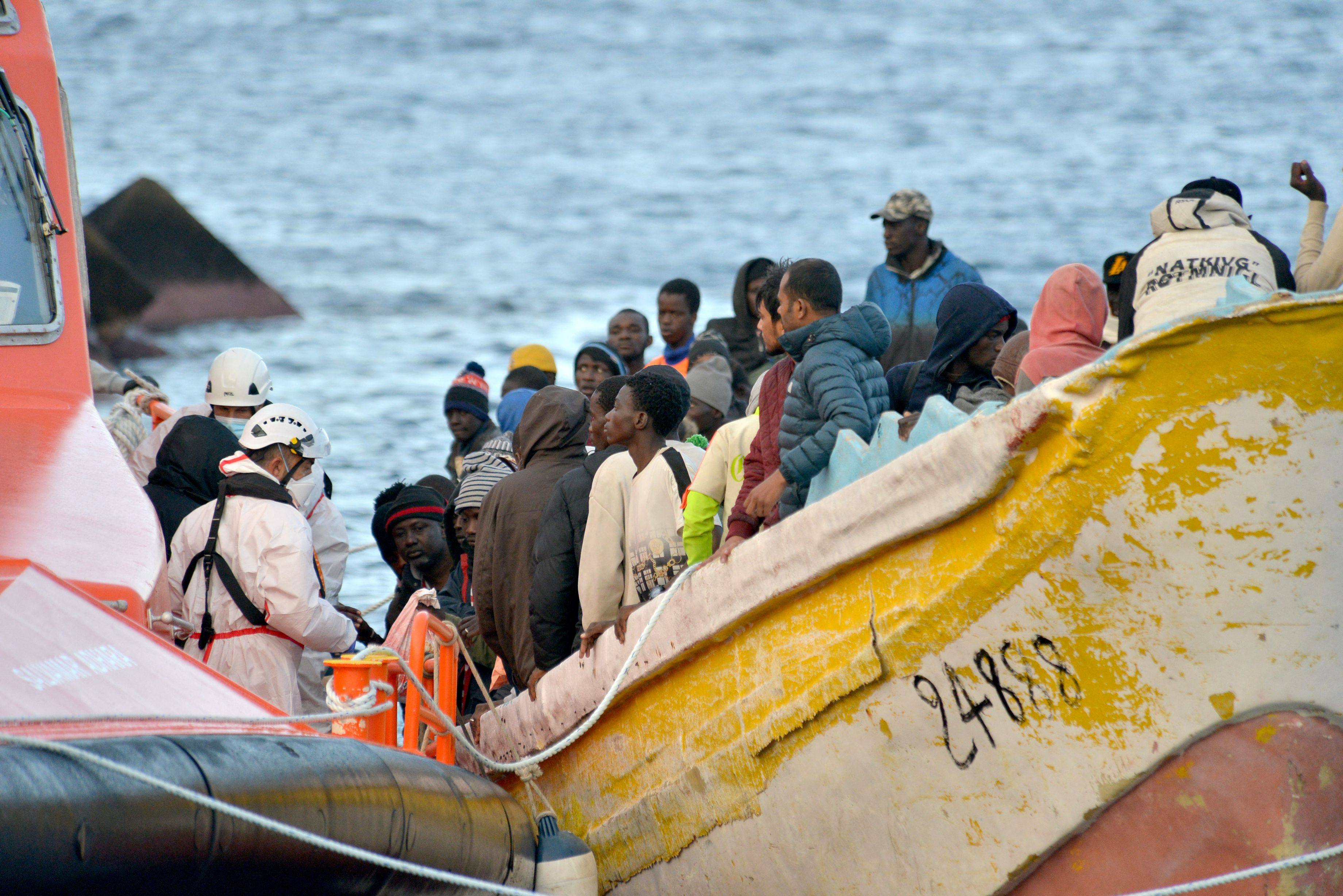 A ‘cayuco’ boat carrying 156 migrants arrives on the Canary Island of El Hierro, on December 15. The EU on Wednesday reached deal on ‘long overdue’ rules to manage migration and asylum. Photo: AFP