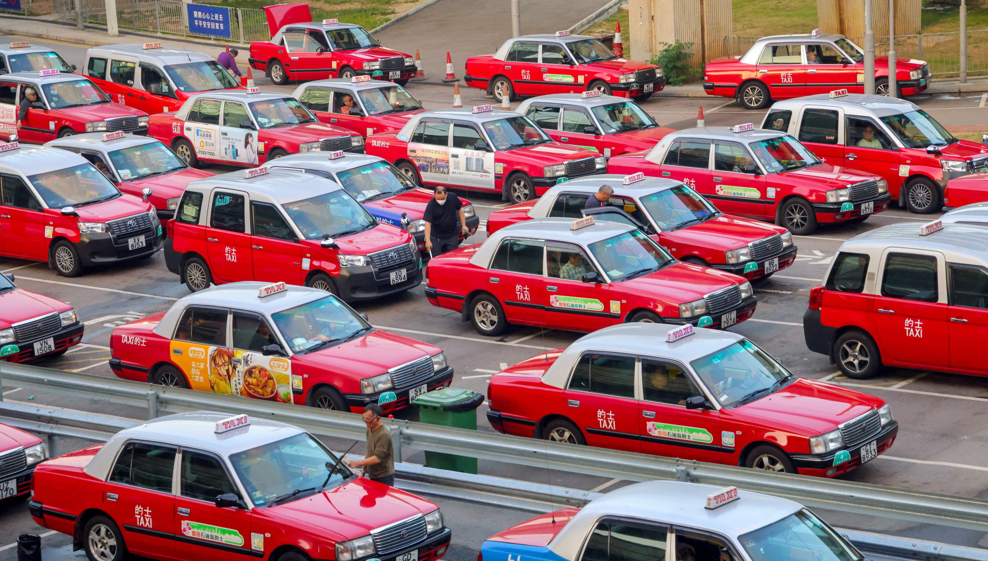 Taxis at Hong Kong International Airport. The city logged 7,590 complaints against the industry last year, down 9.2 per cent from 8,355 in 2021. Photo: May Tse