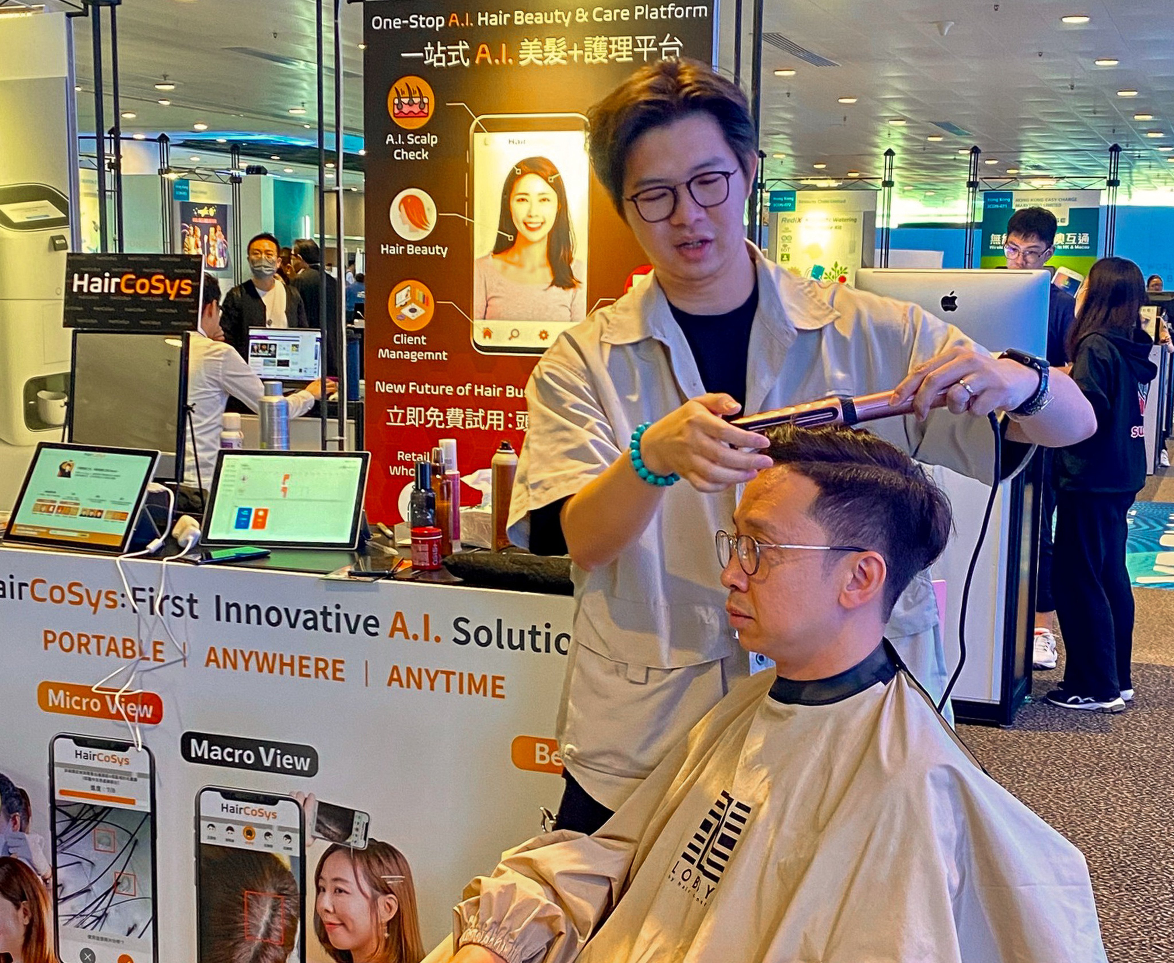 HairCoSys demonstrates its artificial intelligence solution for the hair care industry at the Hong Kong International Innovation Expo in April this year. Photo: Facebook/HairCoSys