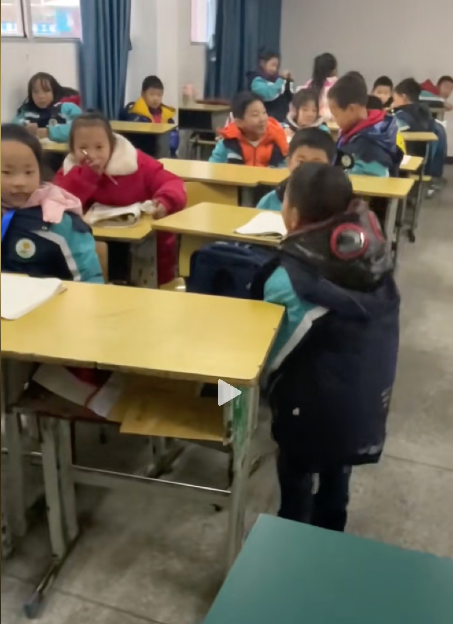 The boy’s teacher said that while his single father worked away from home, he and his little sister were looked after by their grandparents. Photo: Douyin