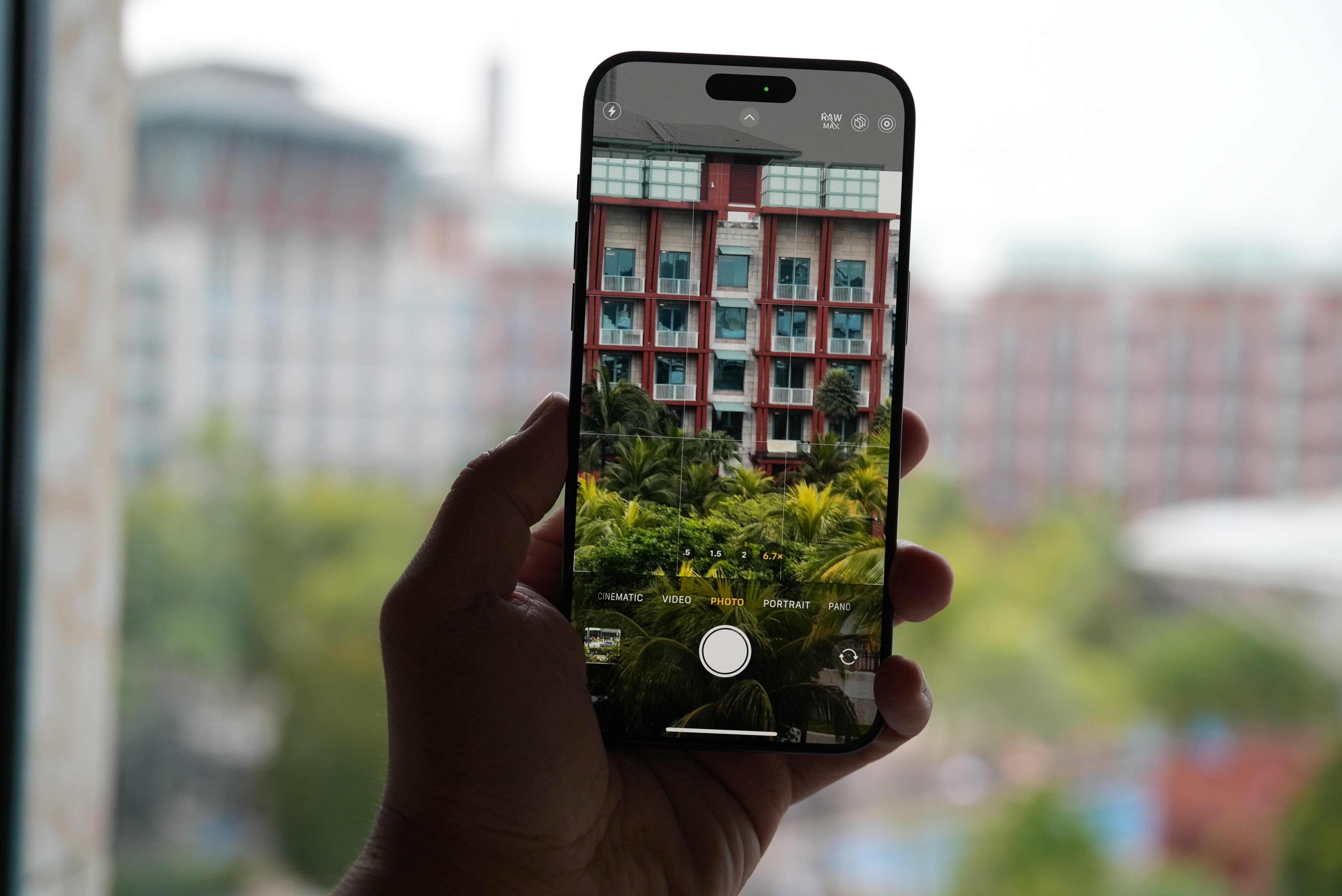 Apple’s iPhone 15 Pro Max, with its improved zoom photography capability, was just one of the exciting smartphones of 2023. Photo: Ben Sin